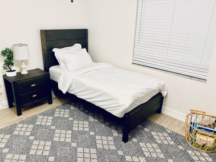 Four-Bedroom House photo 1