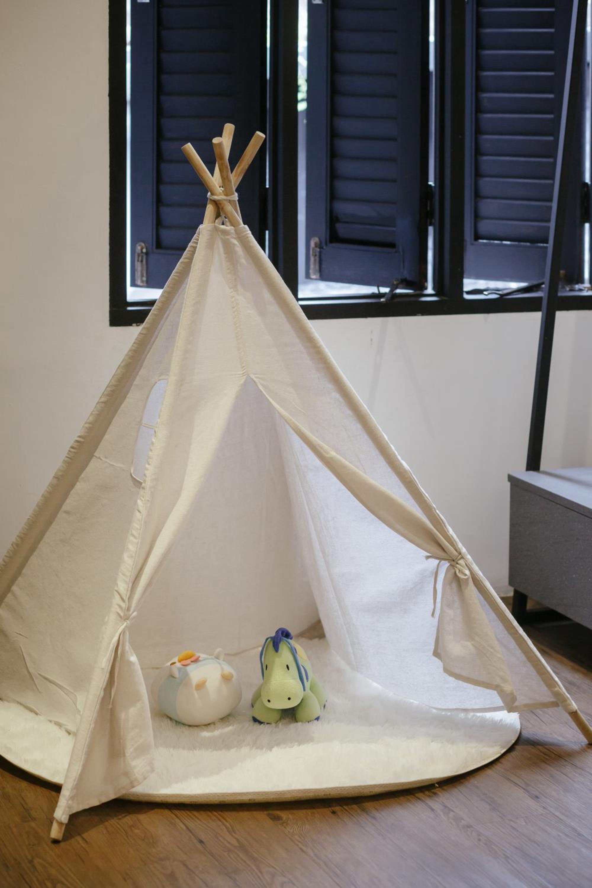 Family Room - Photo 22