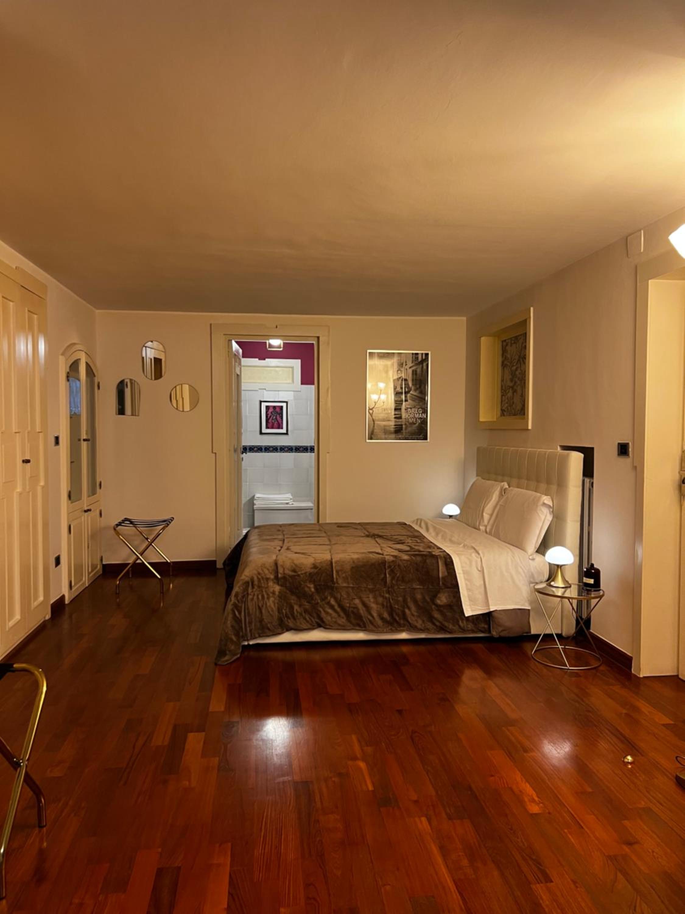 Junior Suite with Balcony