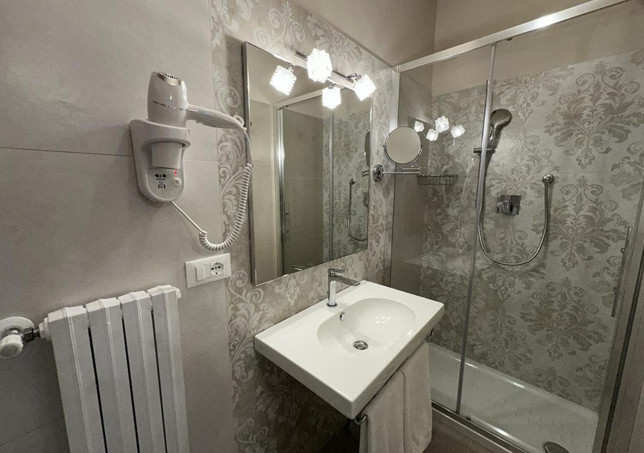 Small Double Room photo 3