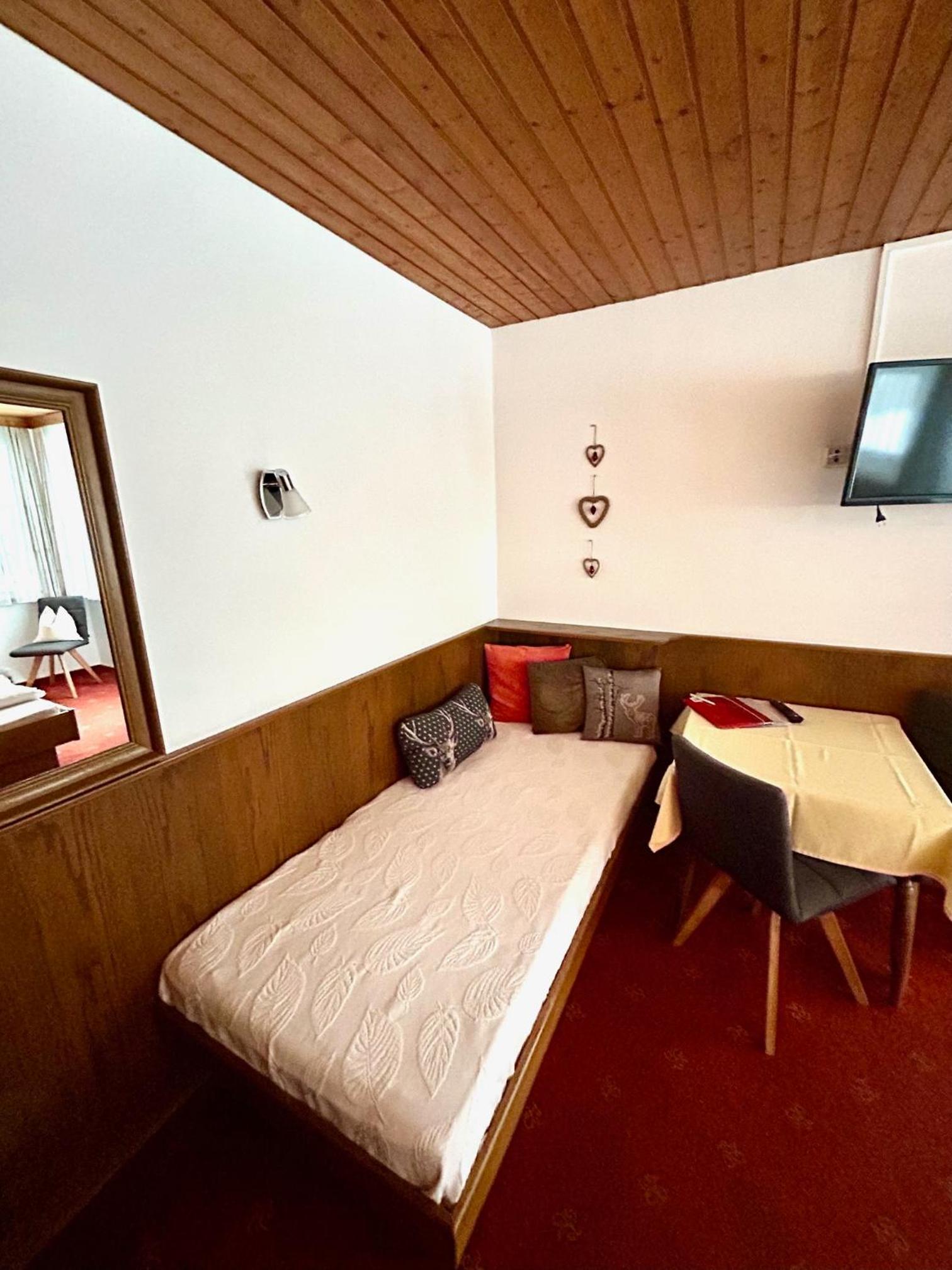 Double Room with Mountain View photo 1
