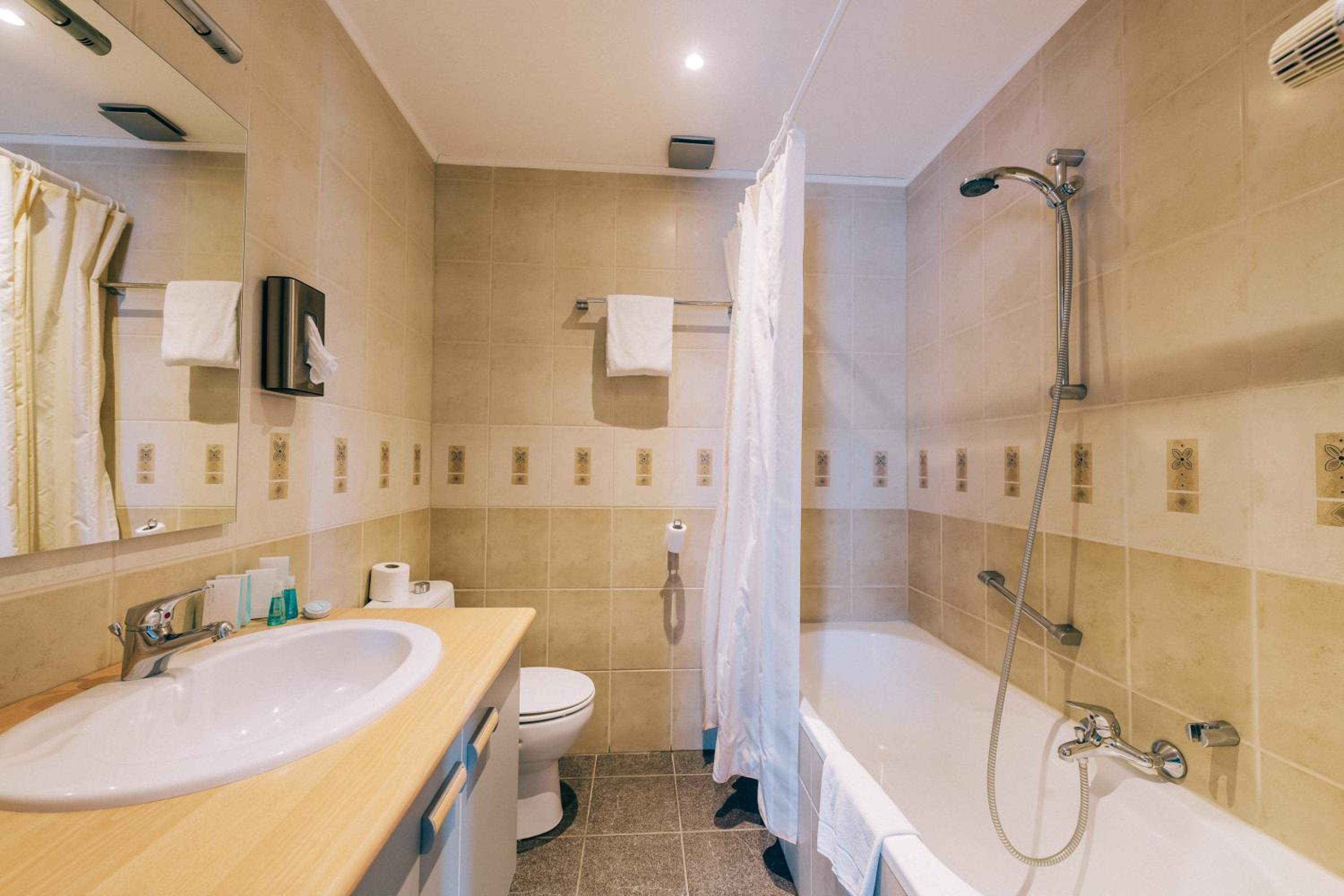Budget Single Room photo 3