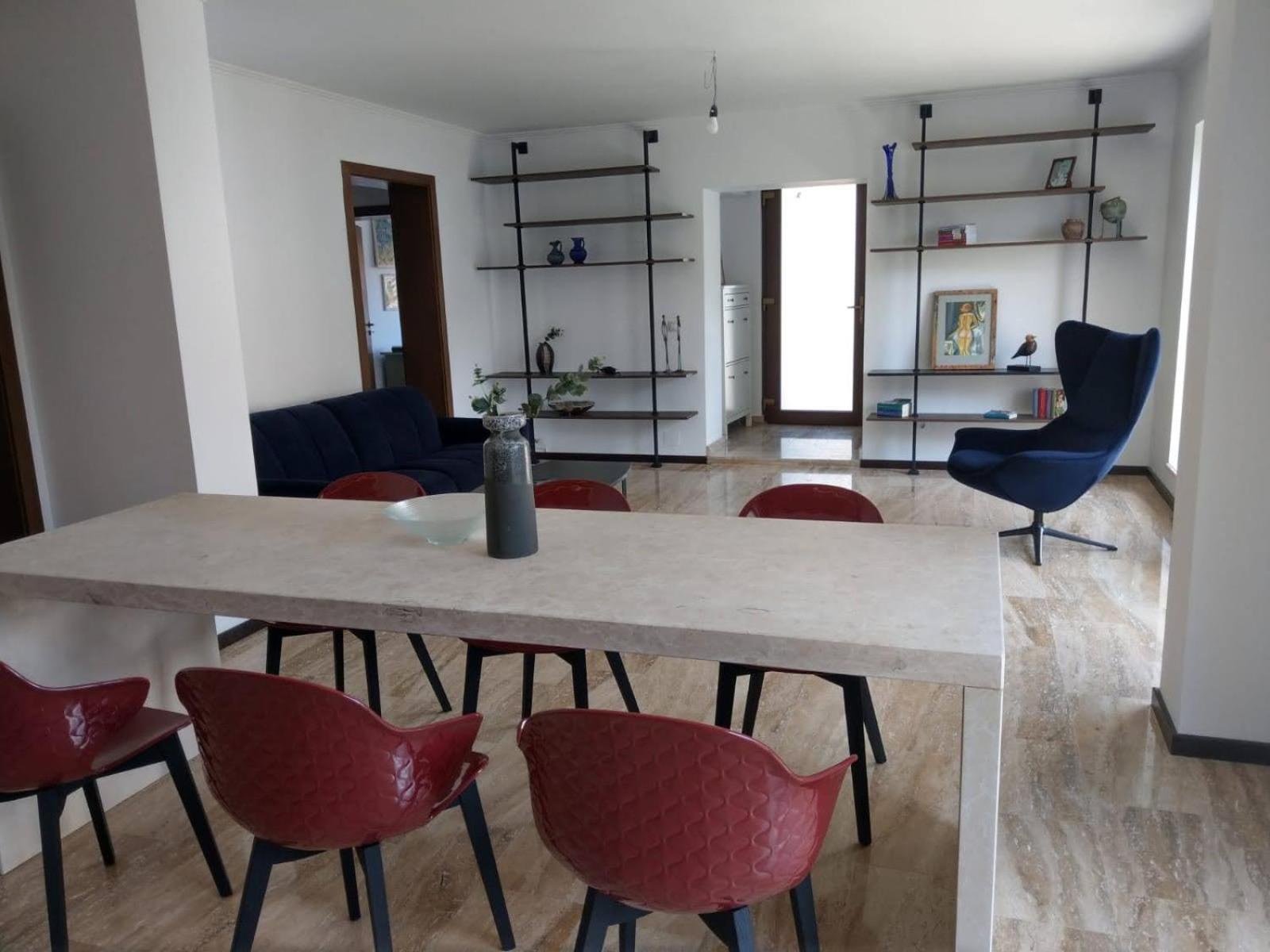 Two-Bedroom House - Photo 18