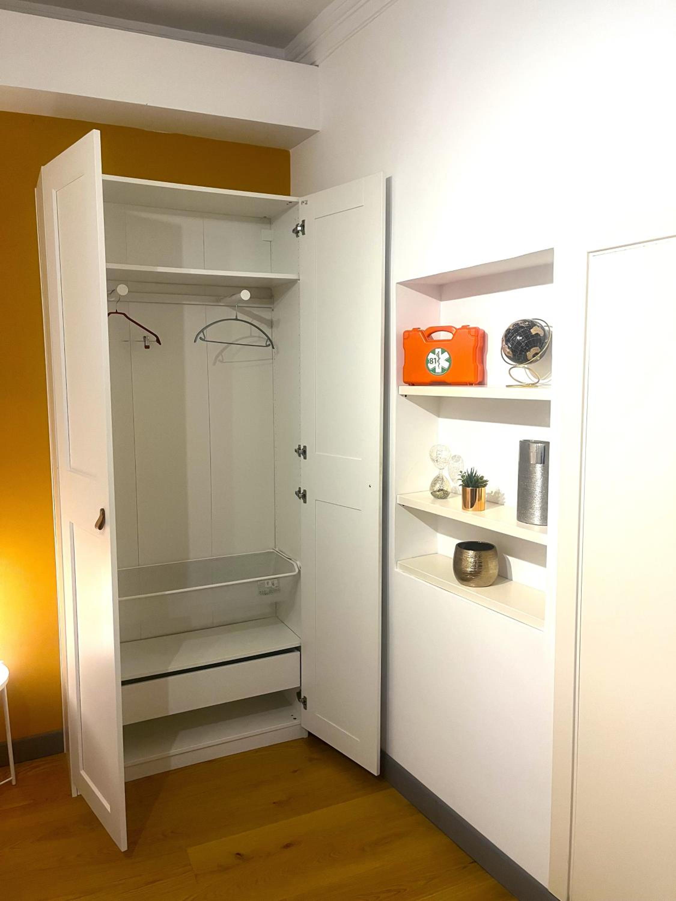 Deluxe Apartment photo 3