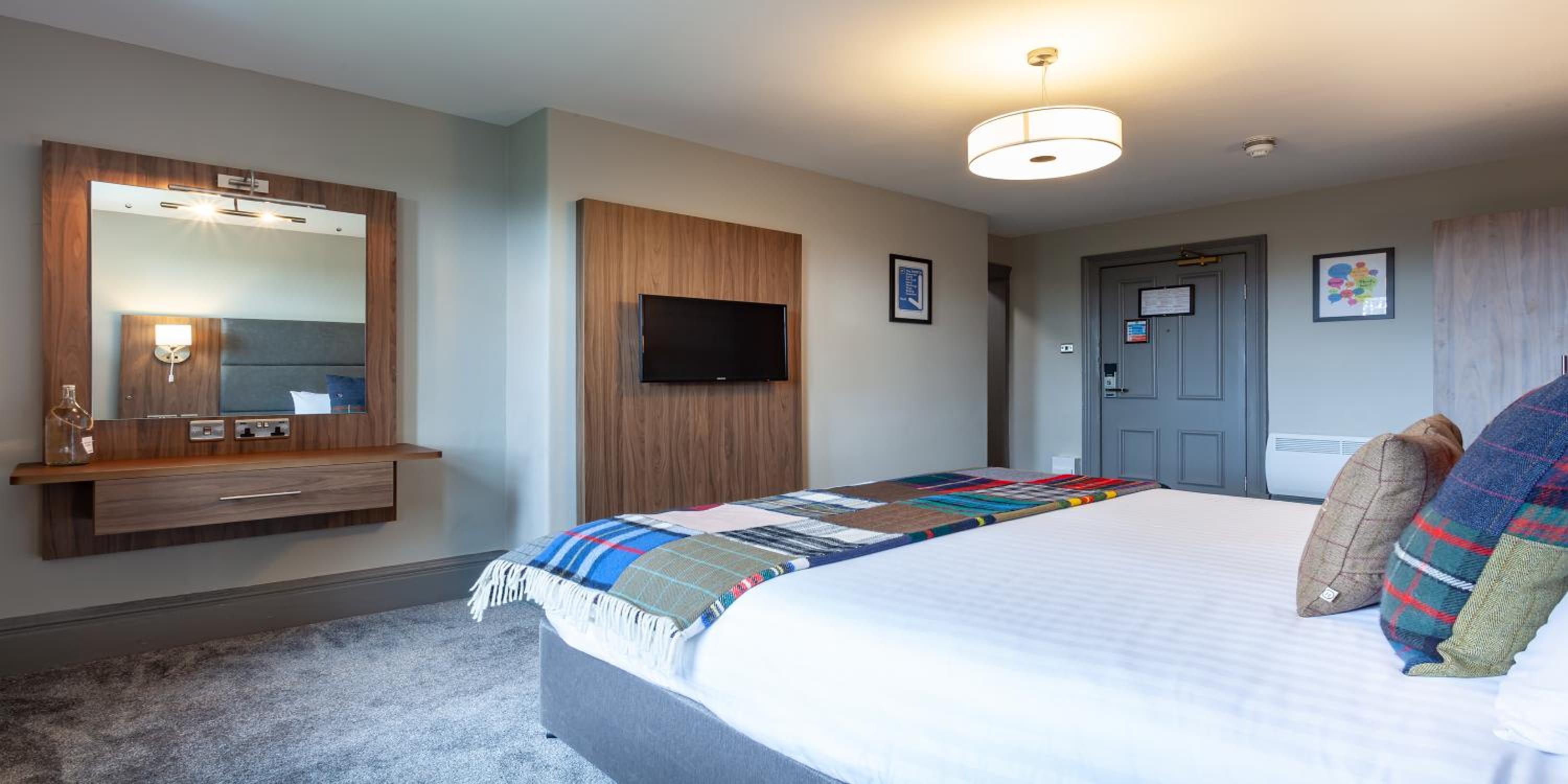 Deluxe Double Room with Double Bed - Non-Smoking - Photo 3