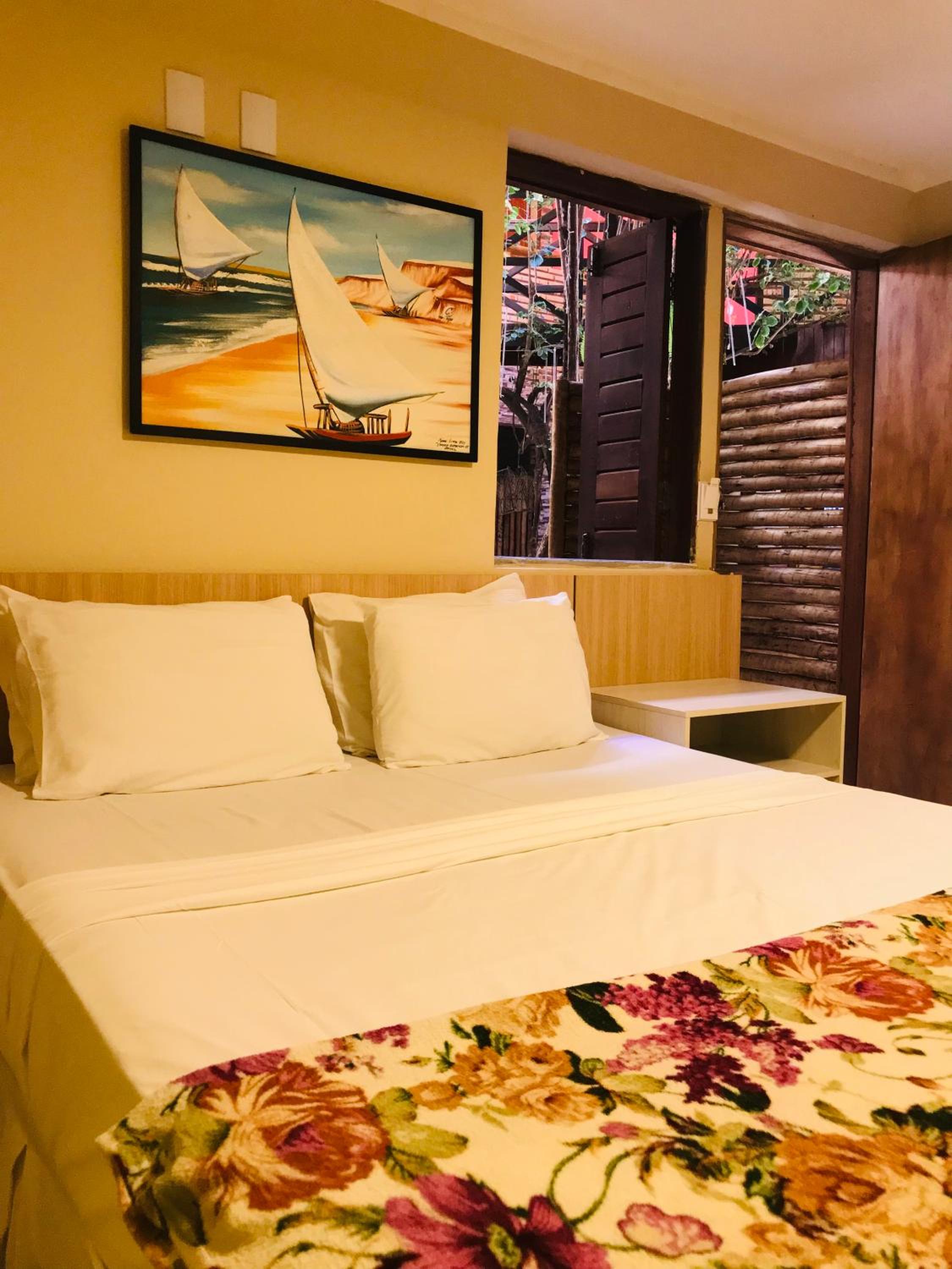 Deluxe Room - Photo 47