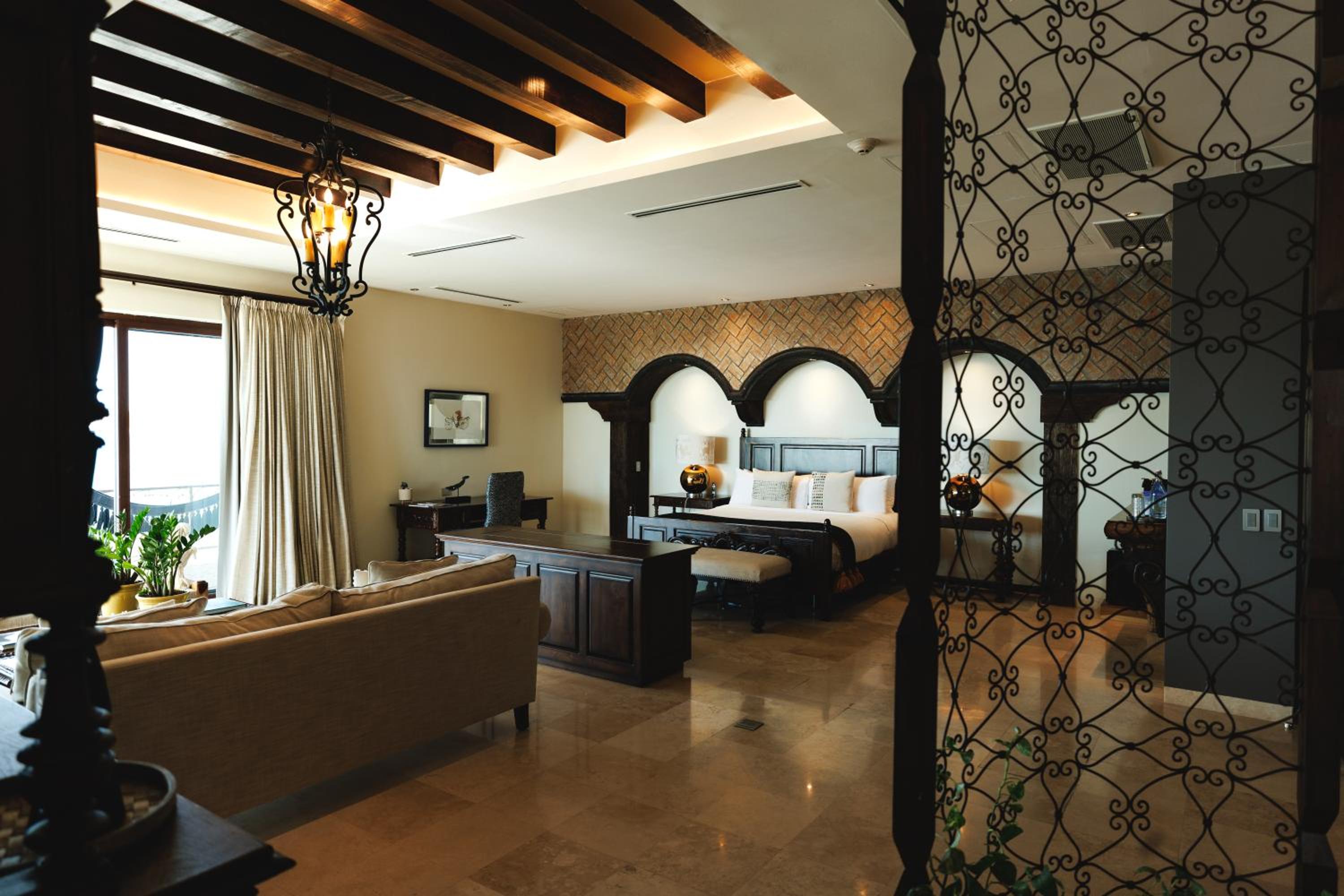 Presidential Ocean View Suite