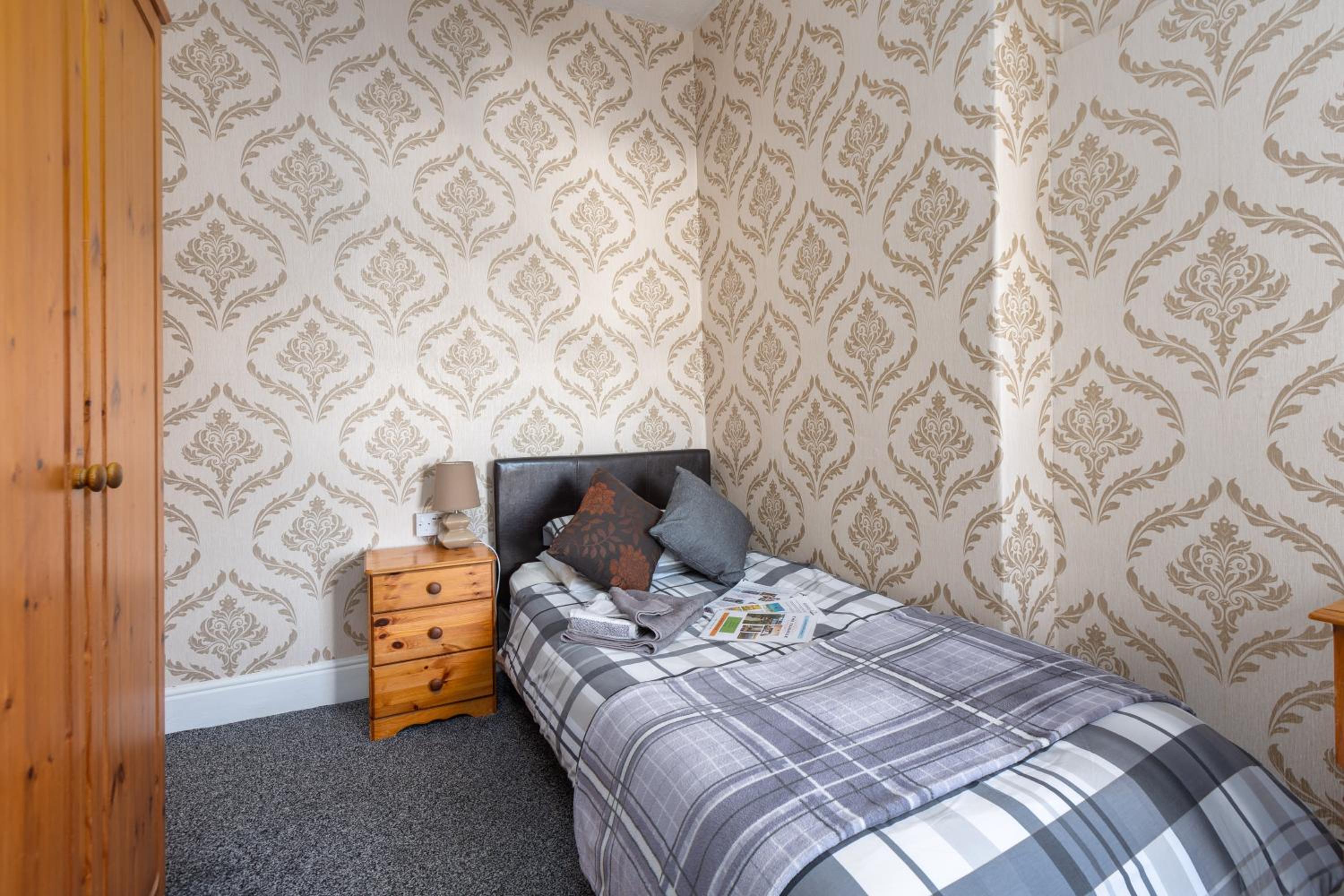 Single Room photo 1