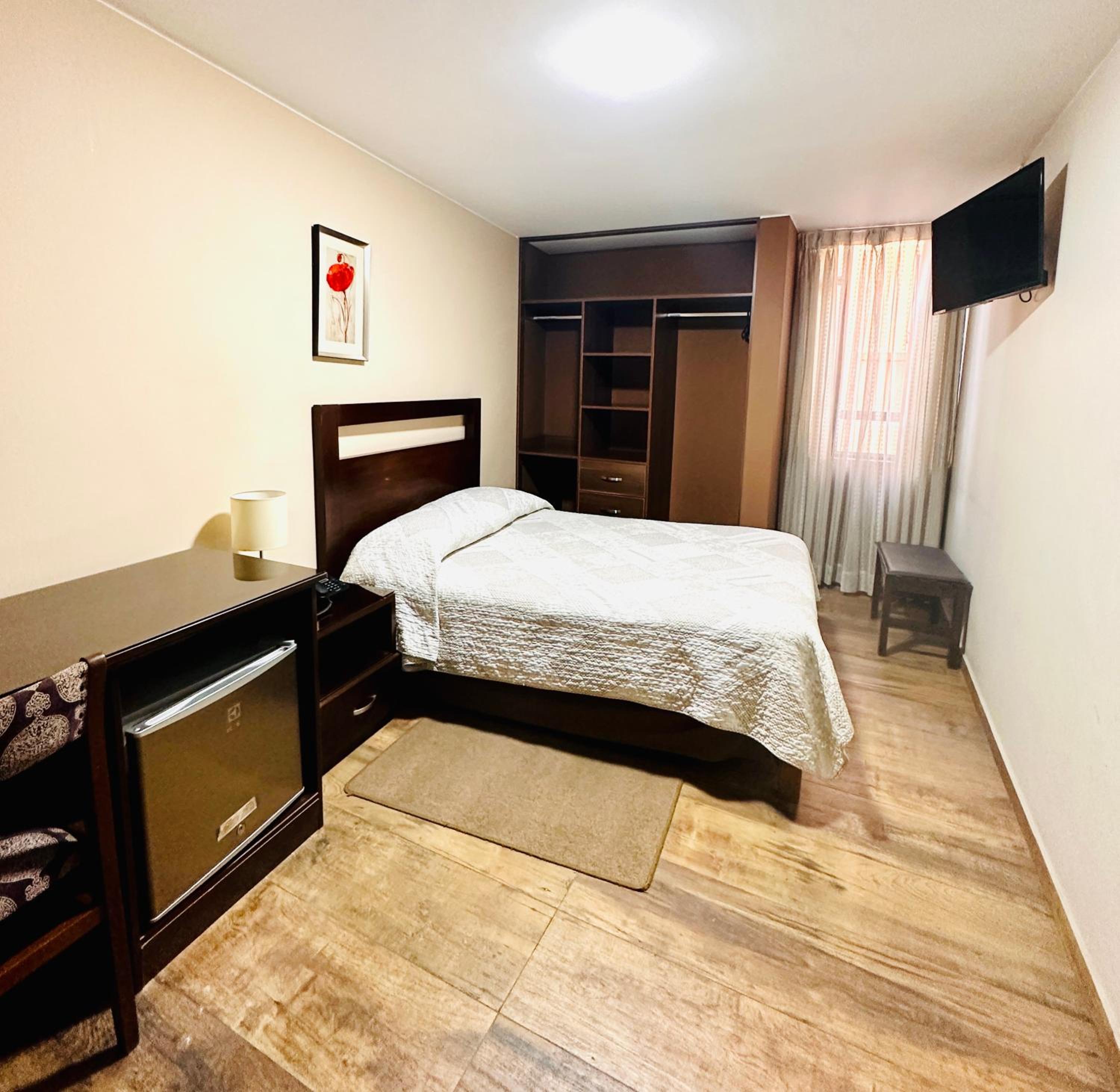 Double Room - Photo 3