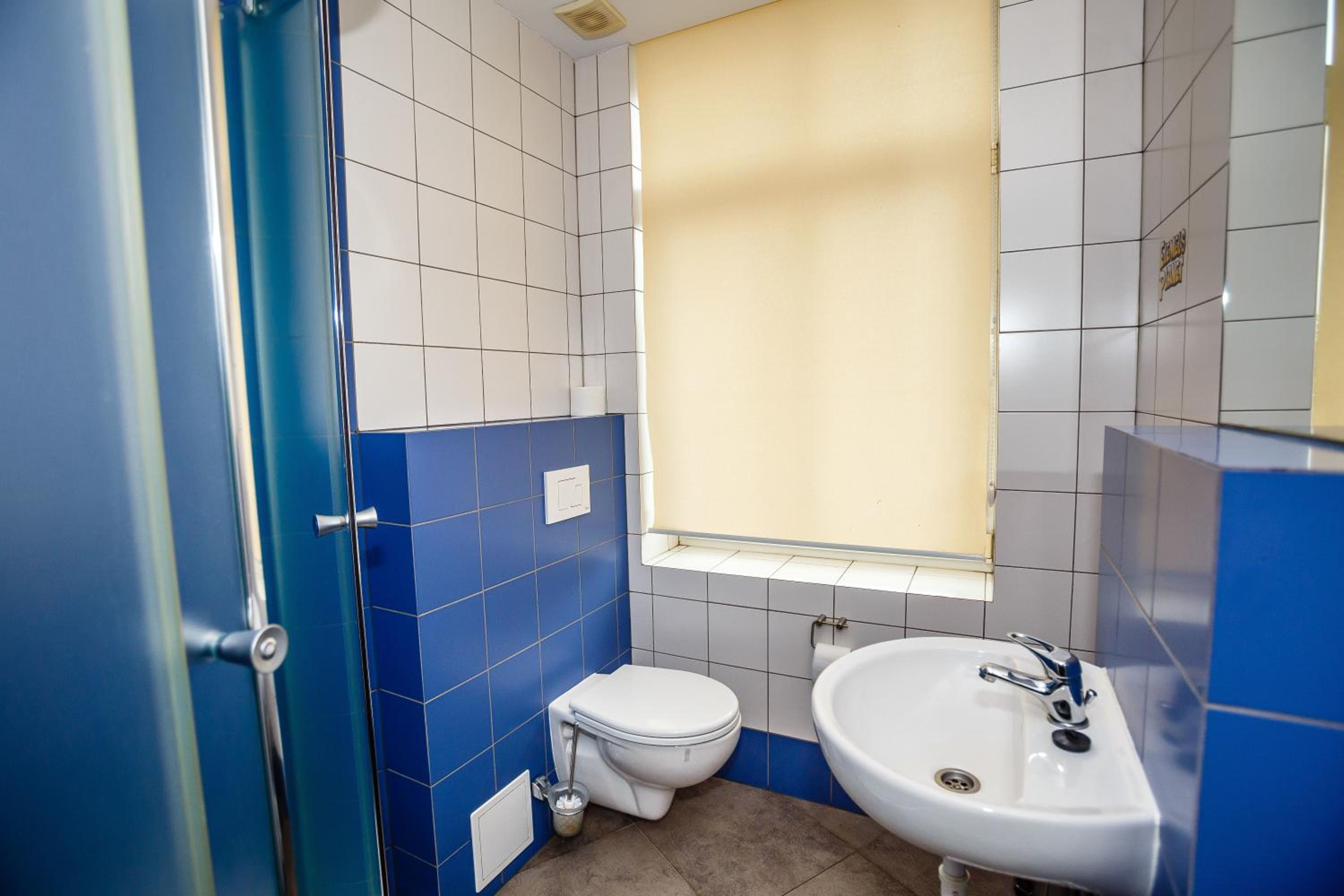 Triple Room - Photo 15
