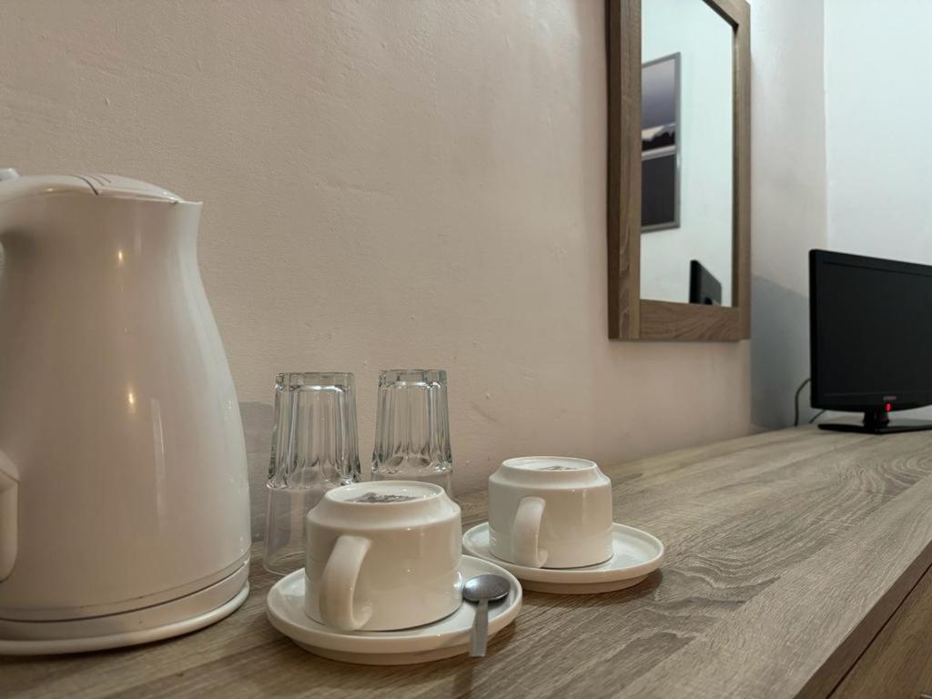 Double or Twin Room with Sea View - Photo 1