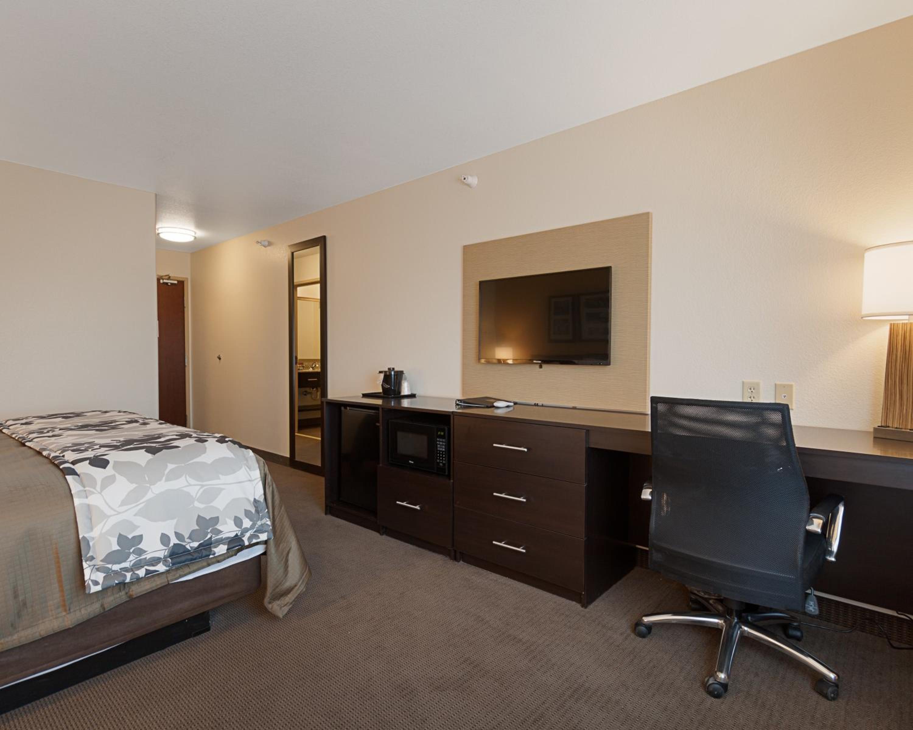 Standard Room - Non-Smoking photo 2