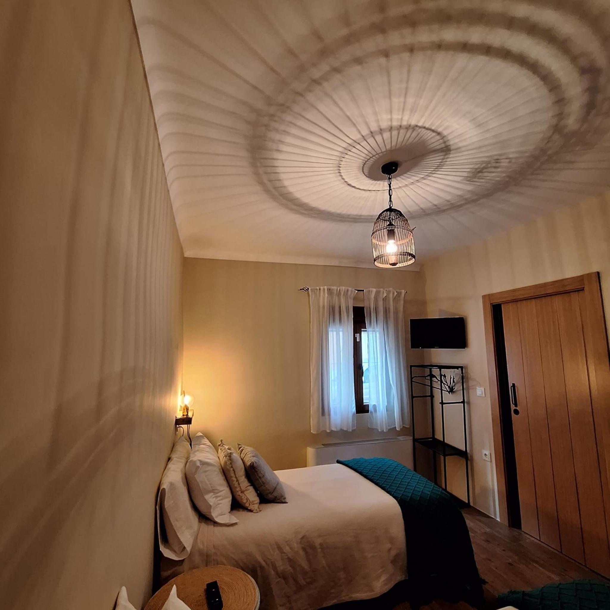 Habitación Doble con Baño Privado