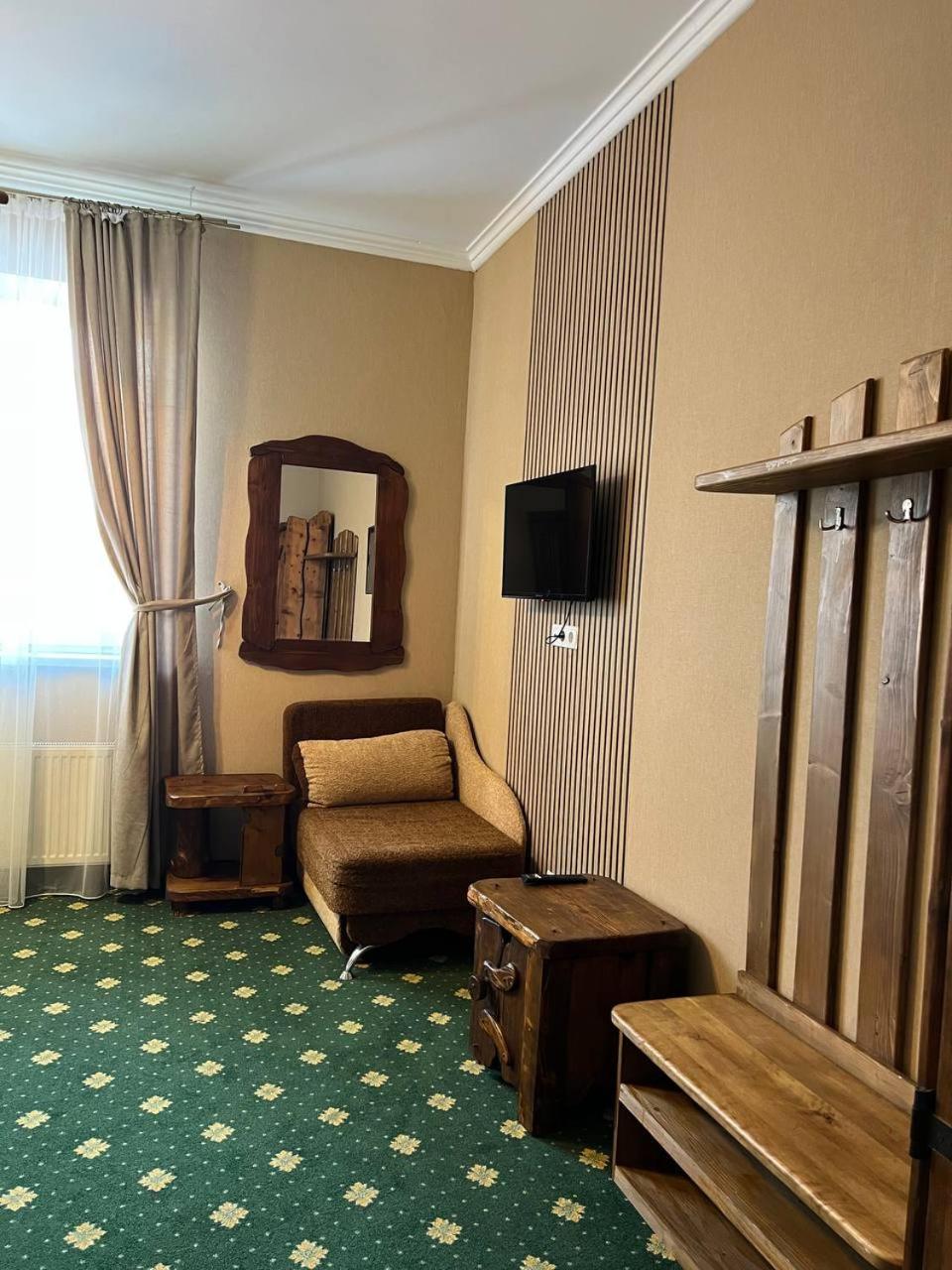 Double or Twin Room photo 3