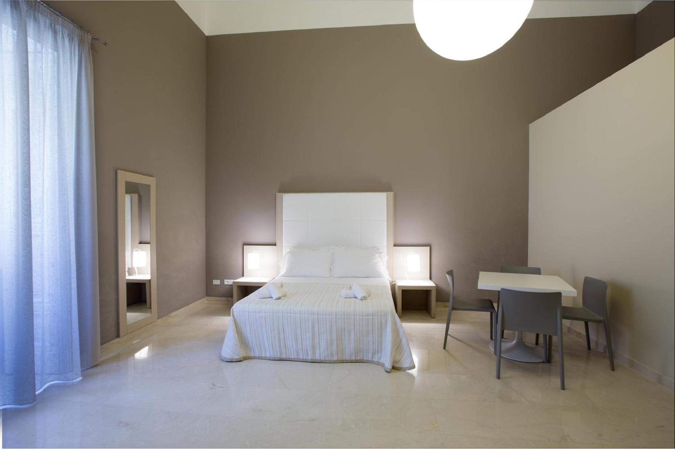 Superior Room - Photo 10