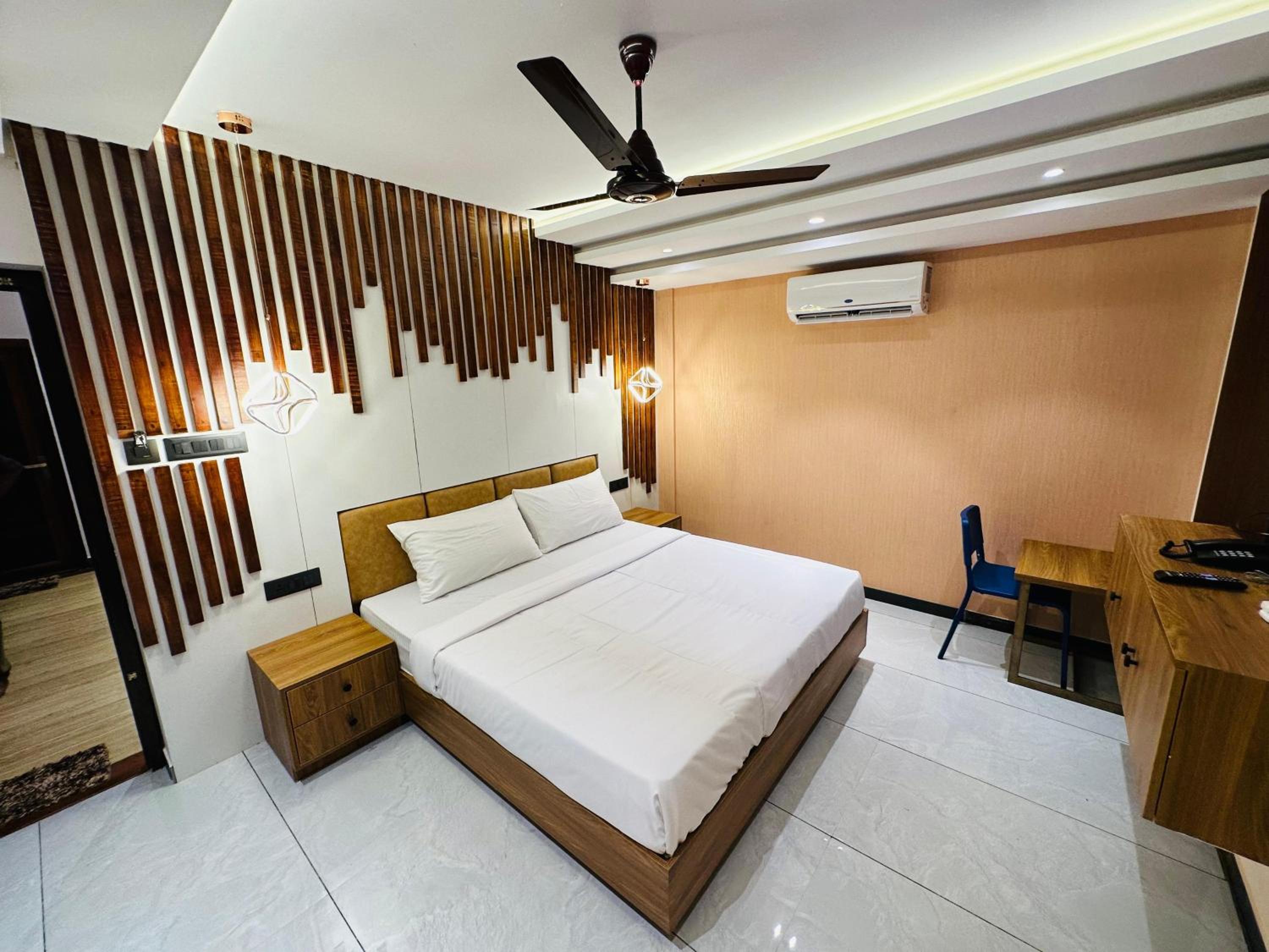 King Room with Garden View