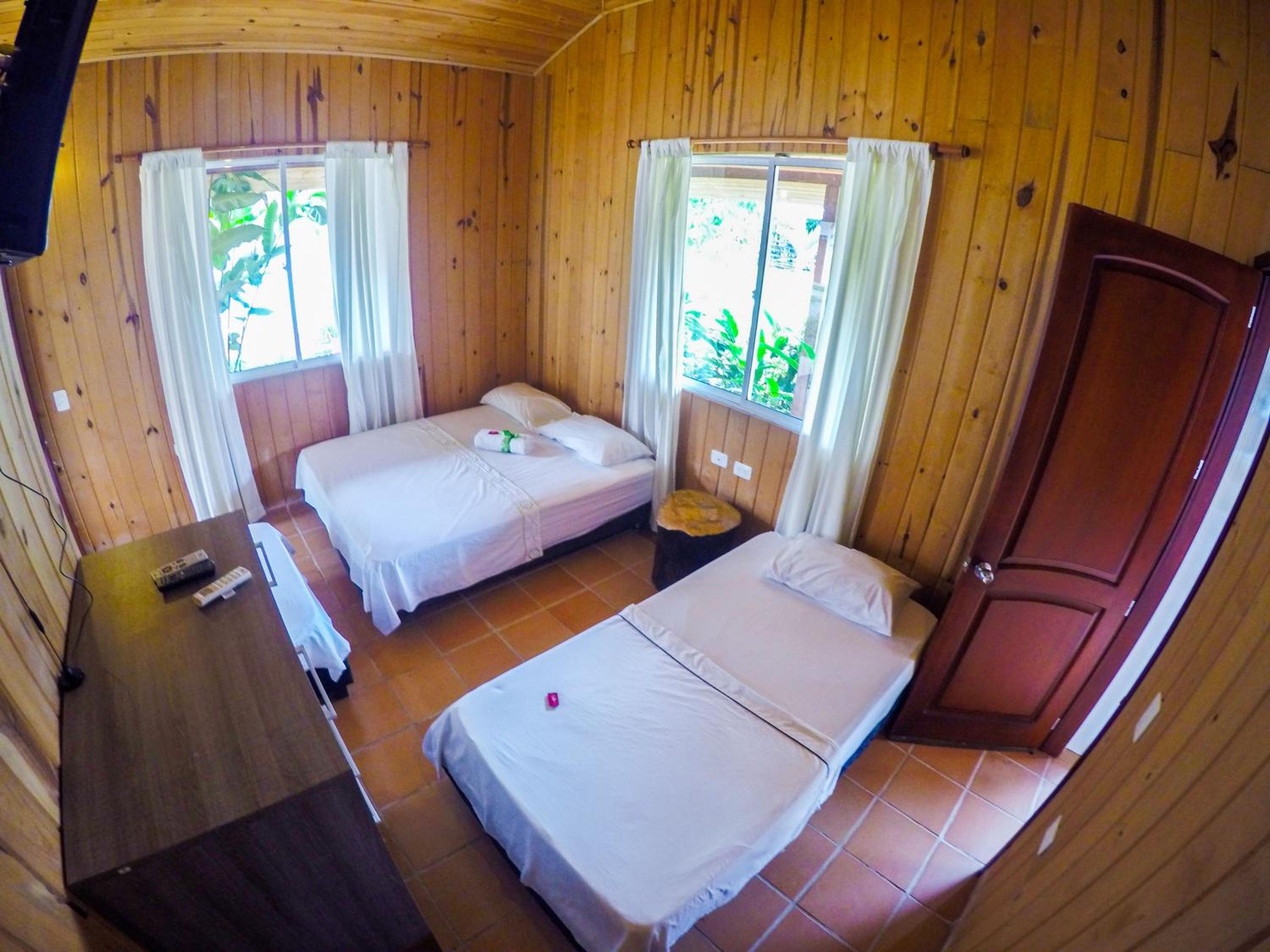 Bungalow photo 1