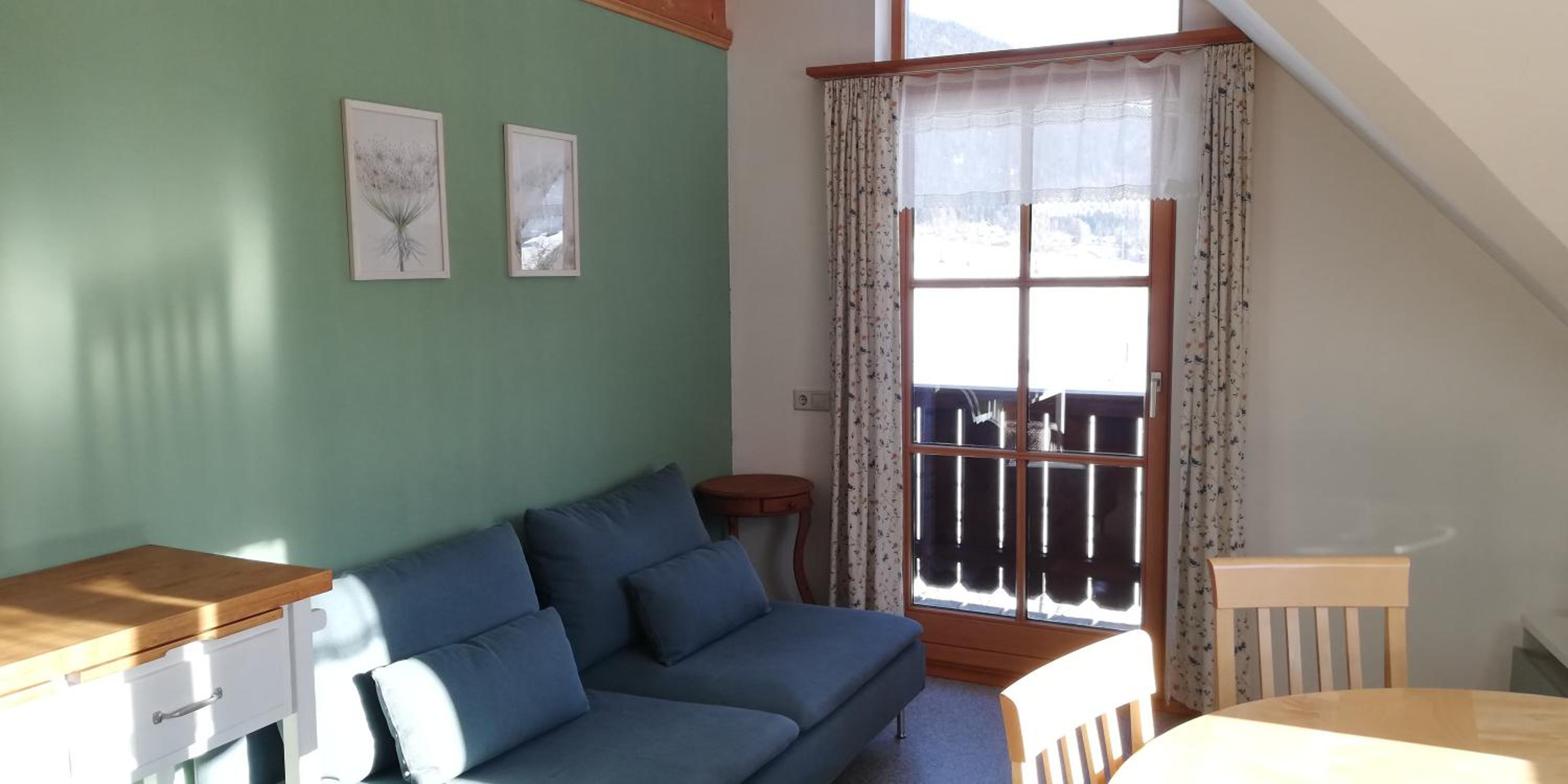 Three-Bedroom Apartment photo 2