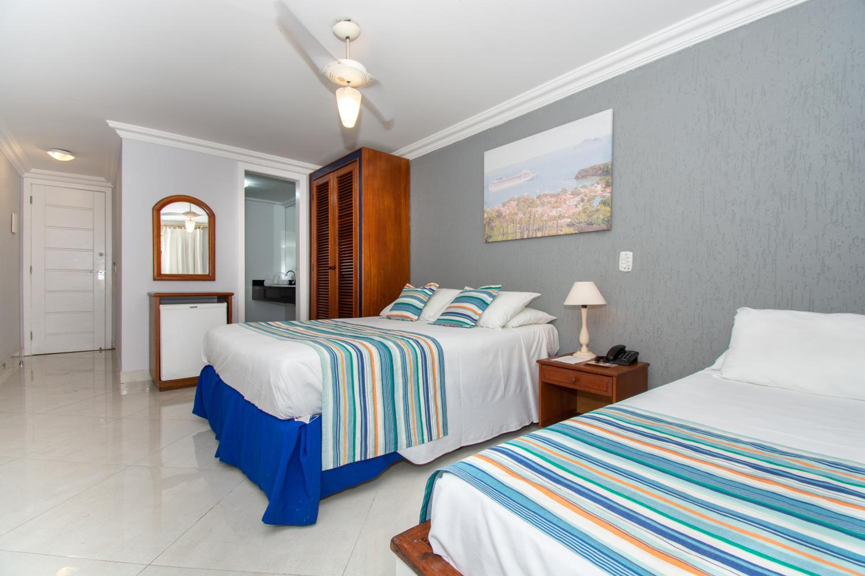 Standard Suite - Photo 4