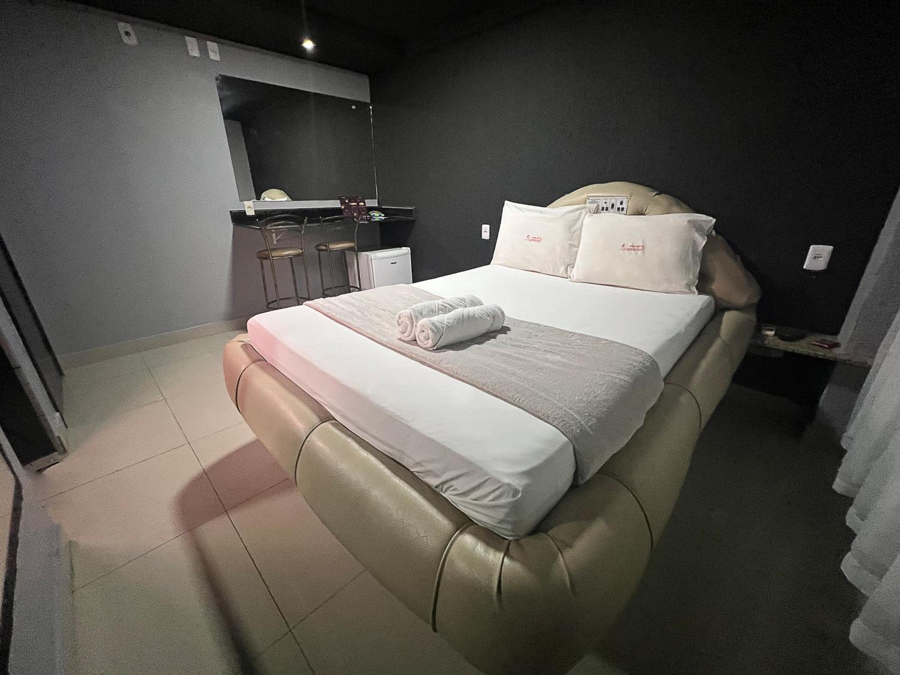 Standard Suite - Photo 1