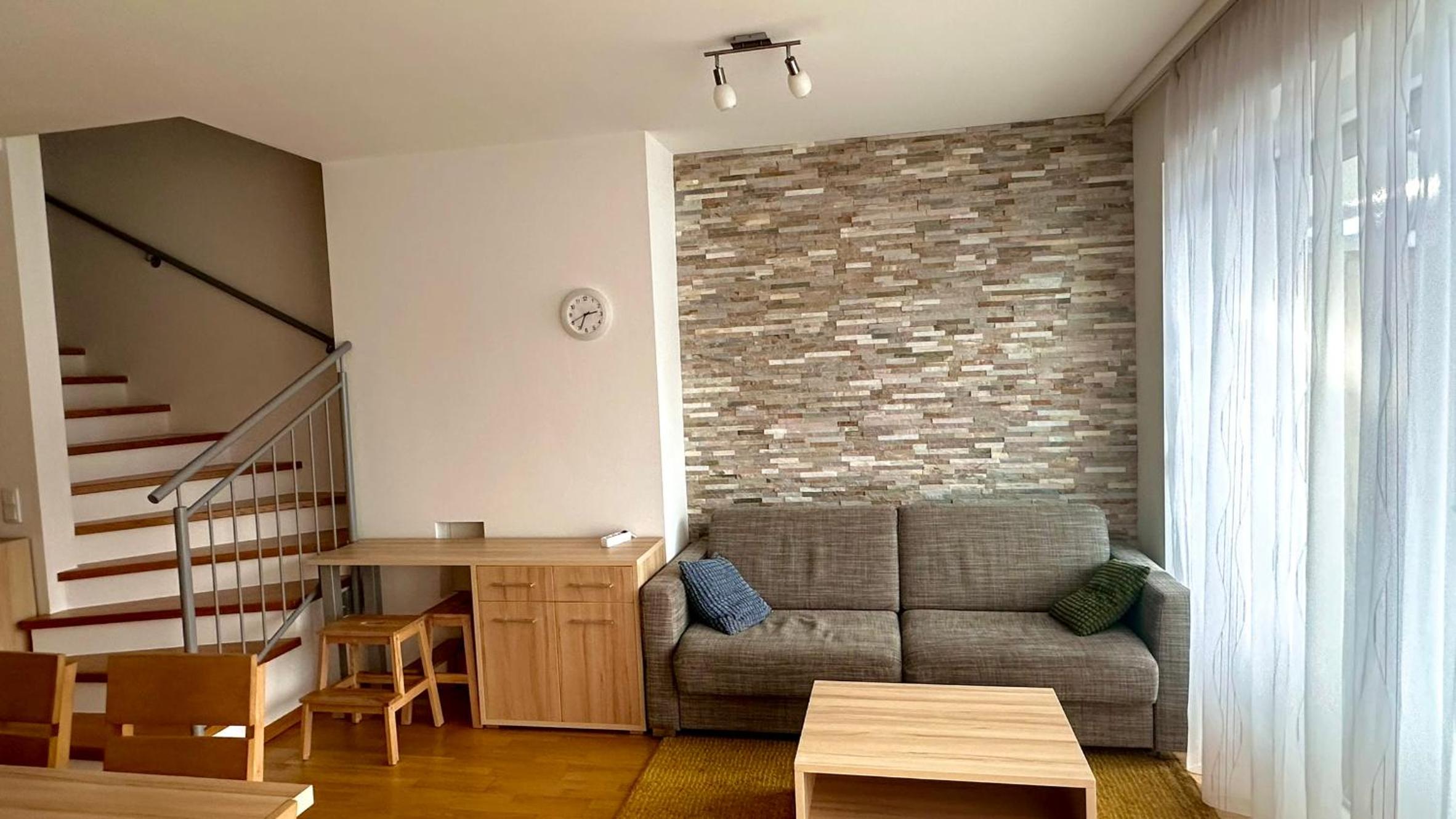 Three-Bedroom Apartment with Terrace photo 1