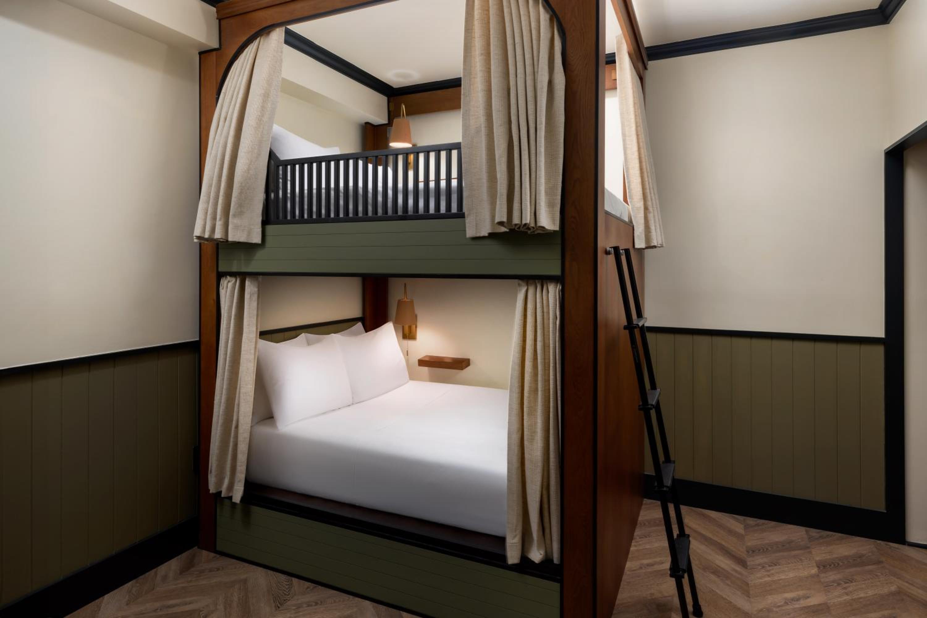 Junior Suite With Bunk Beds