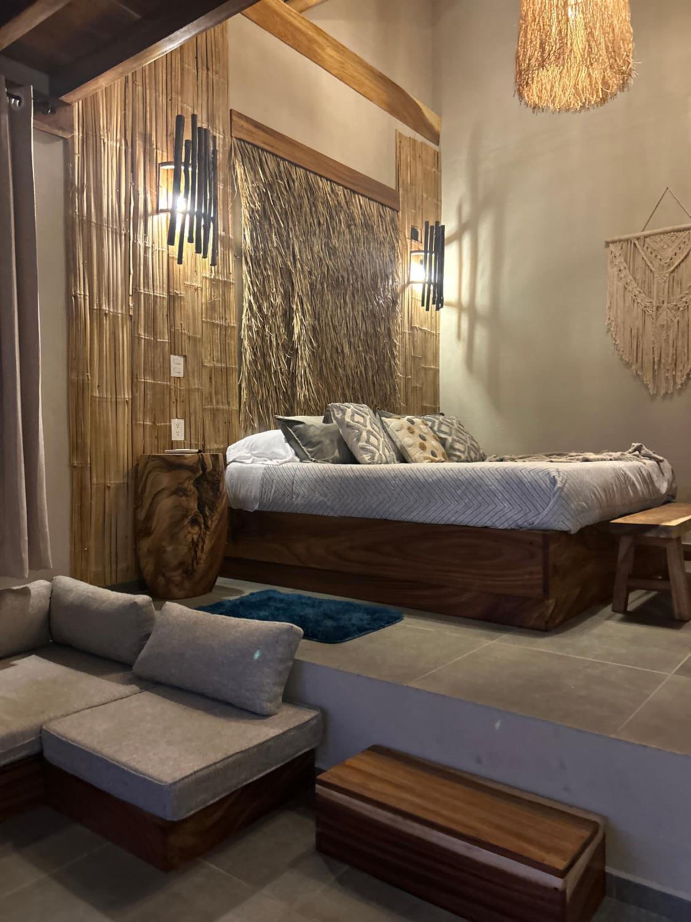 Deluxe Suite - Photo 3