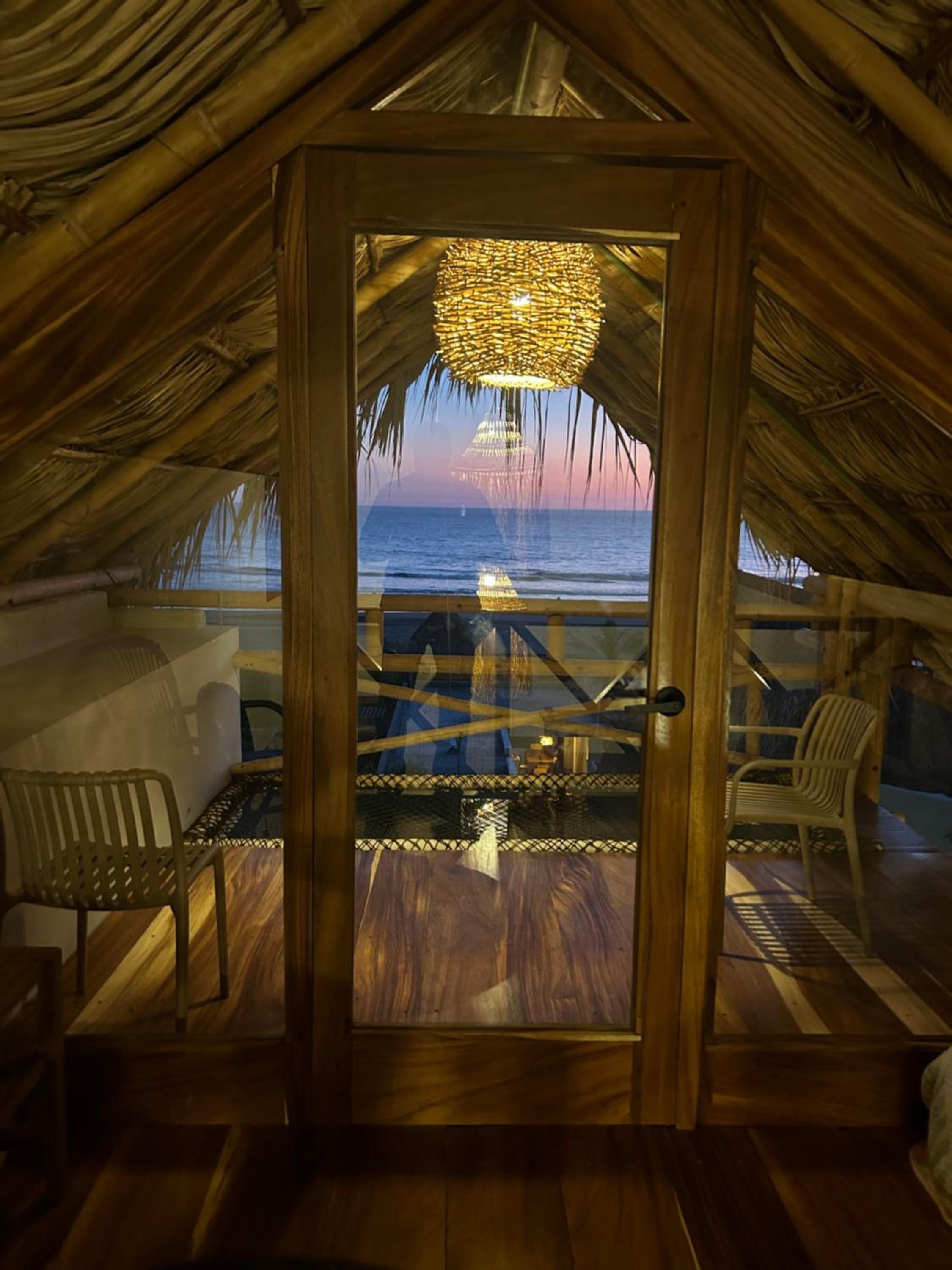 Deluxe Suite - Photo 27