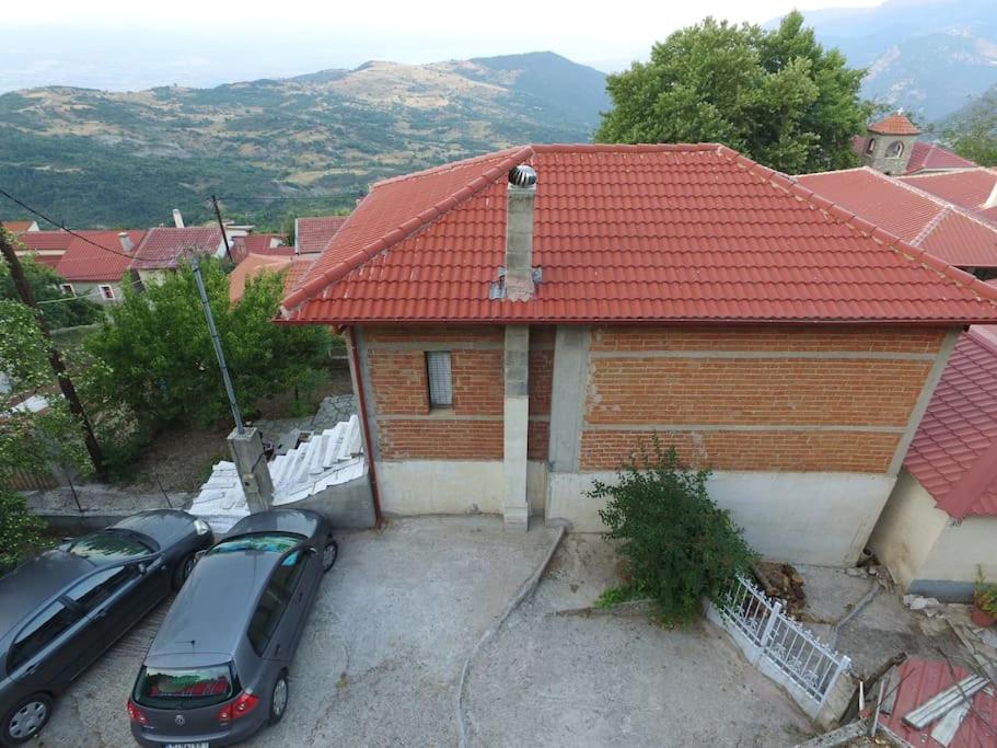 Two-Bedroom House photo 3