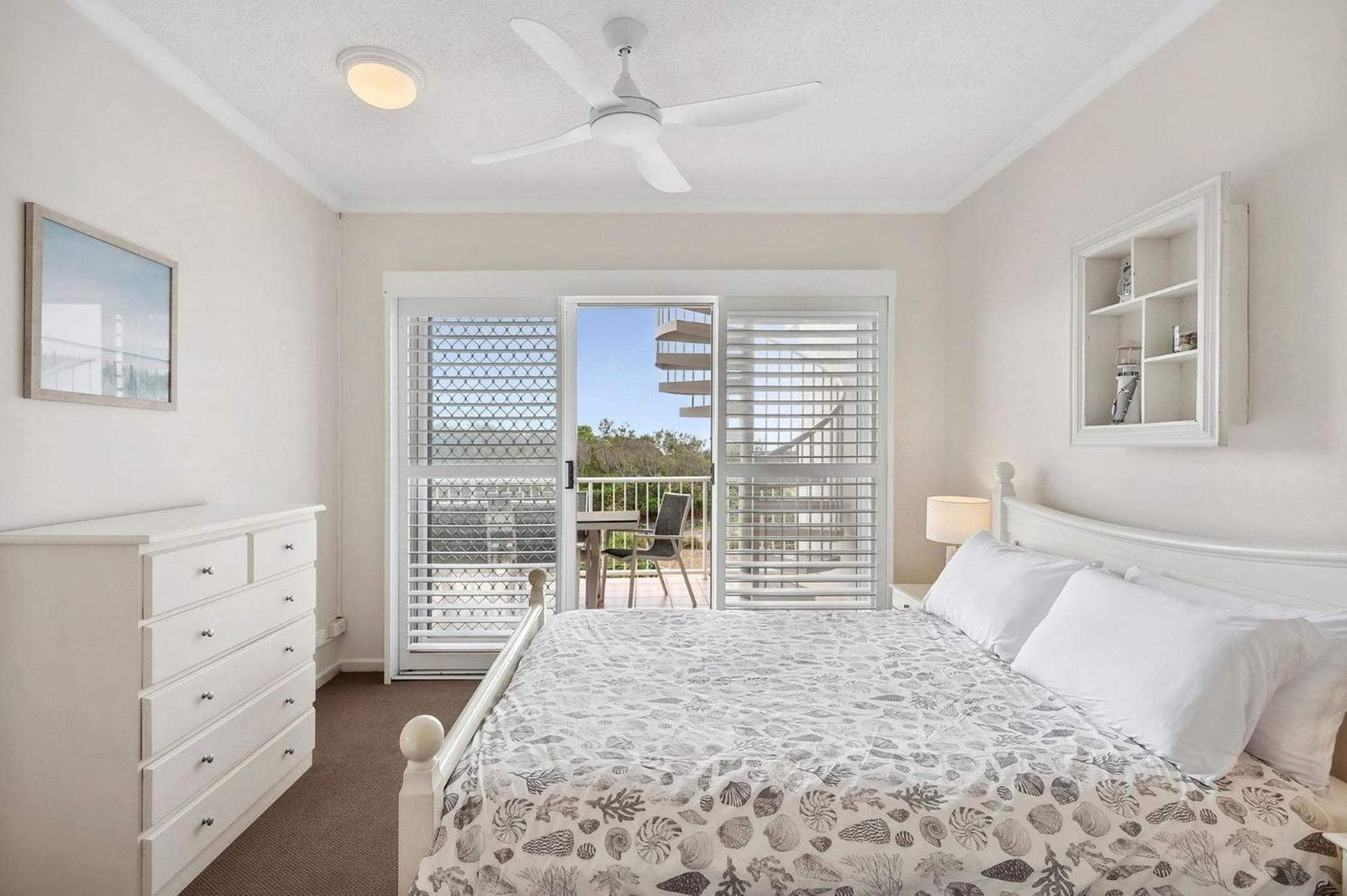Apartment with Sea View photo 1