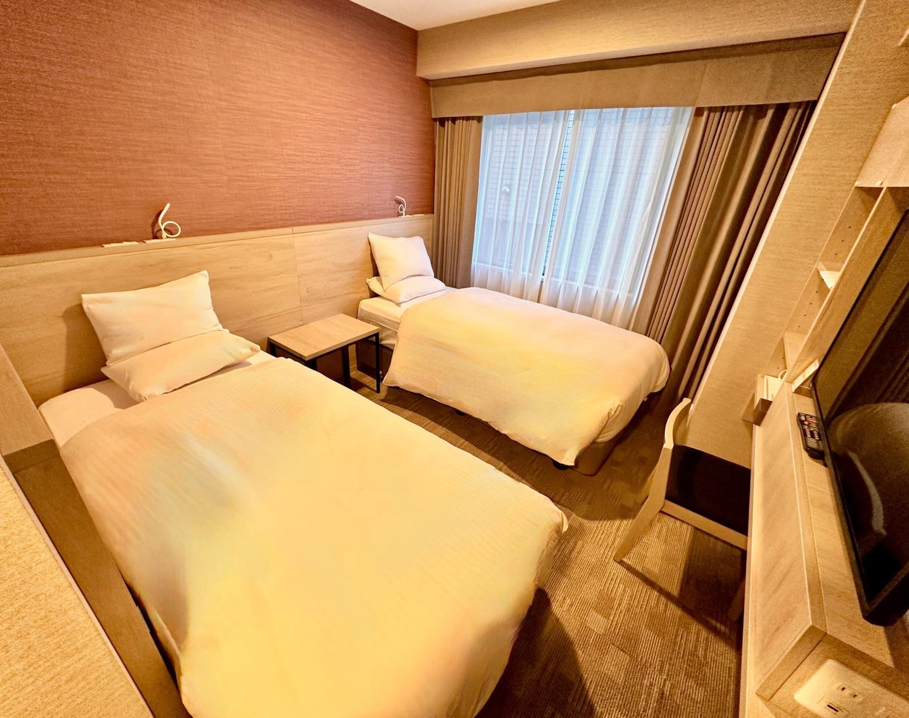 Standard Twin Room - Non-Smoking