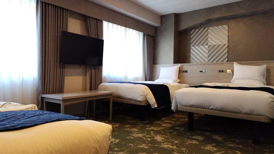 Superior Triple Room with Extra Bed - Non-Smoking