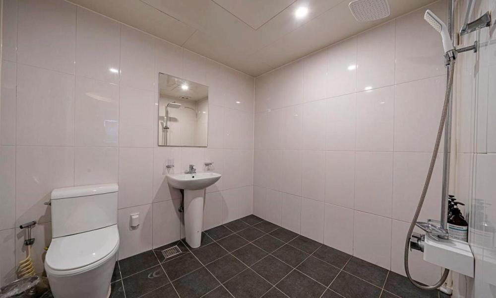 Standard Double Room - Photo 4