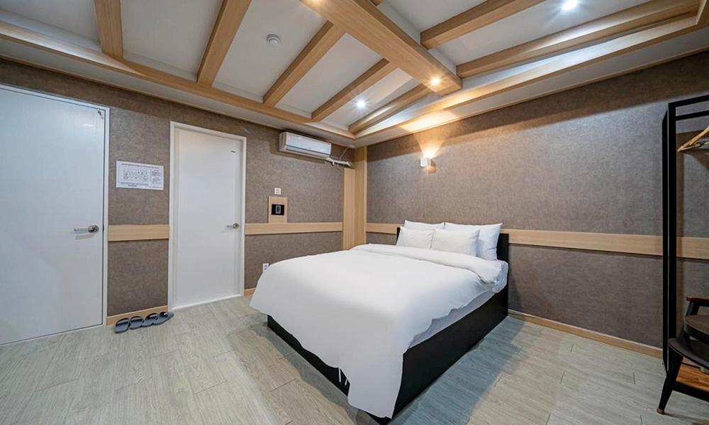 Deluxe Double Room - Photo 4