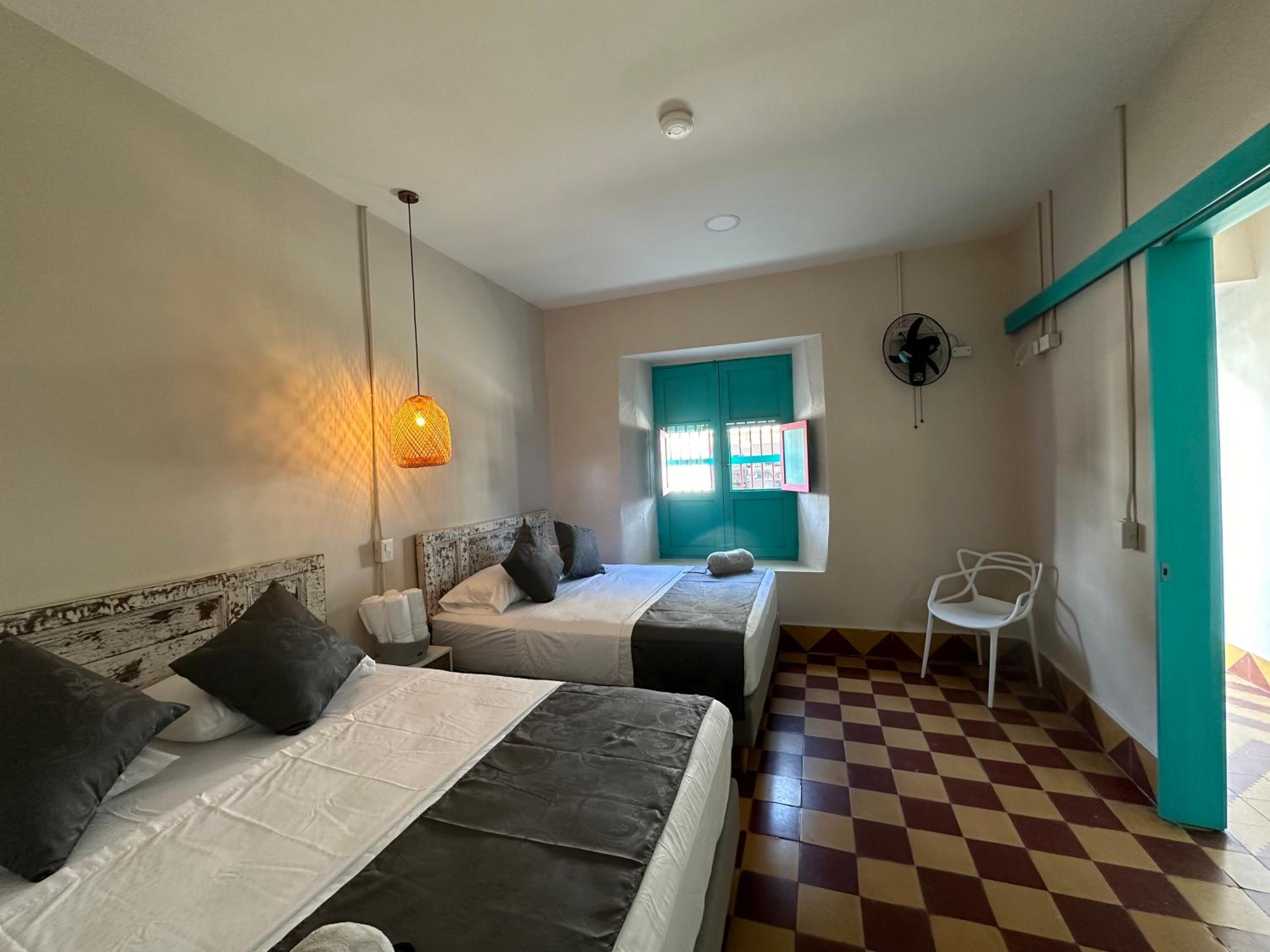 Queen Room with Two Queen Beds photo 1