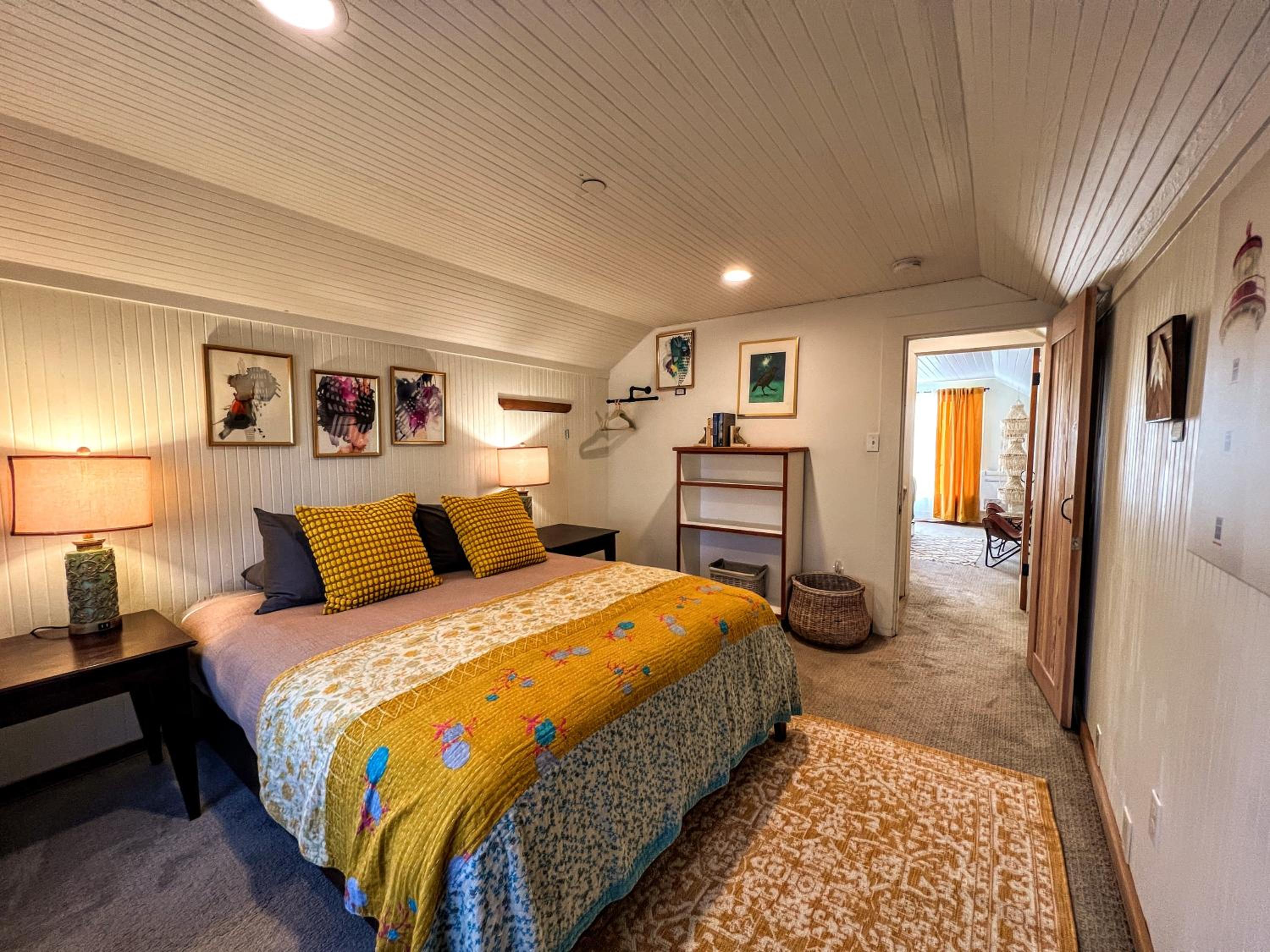 Deluxe Suite photo 2