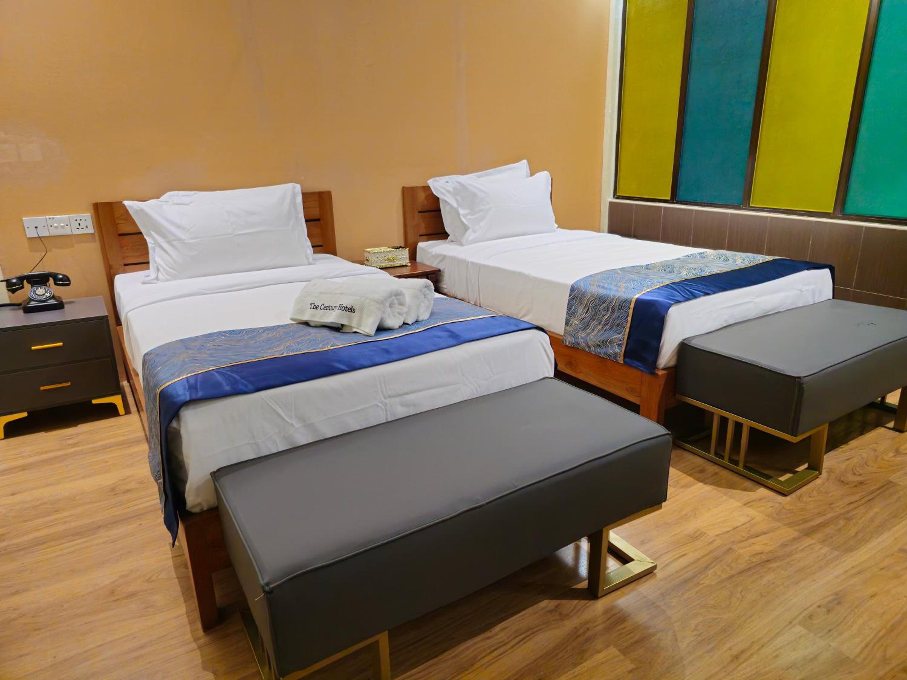 Superior Twin Room - Photo 4