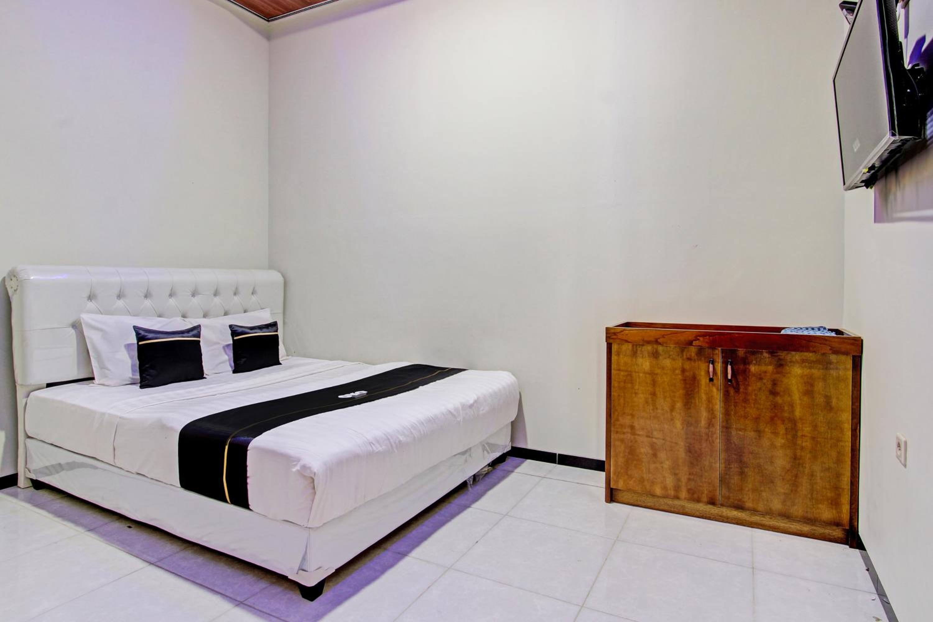 Deluxe Double Room photo 3