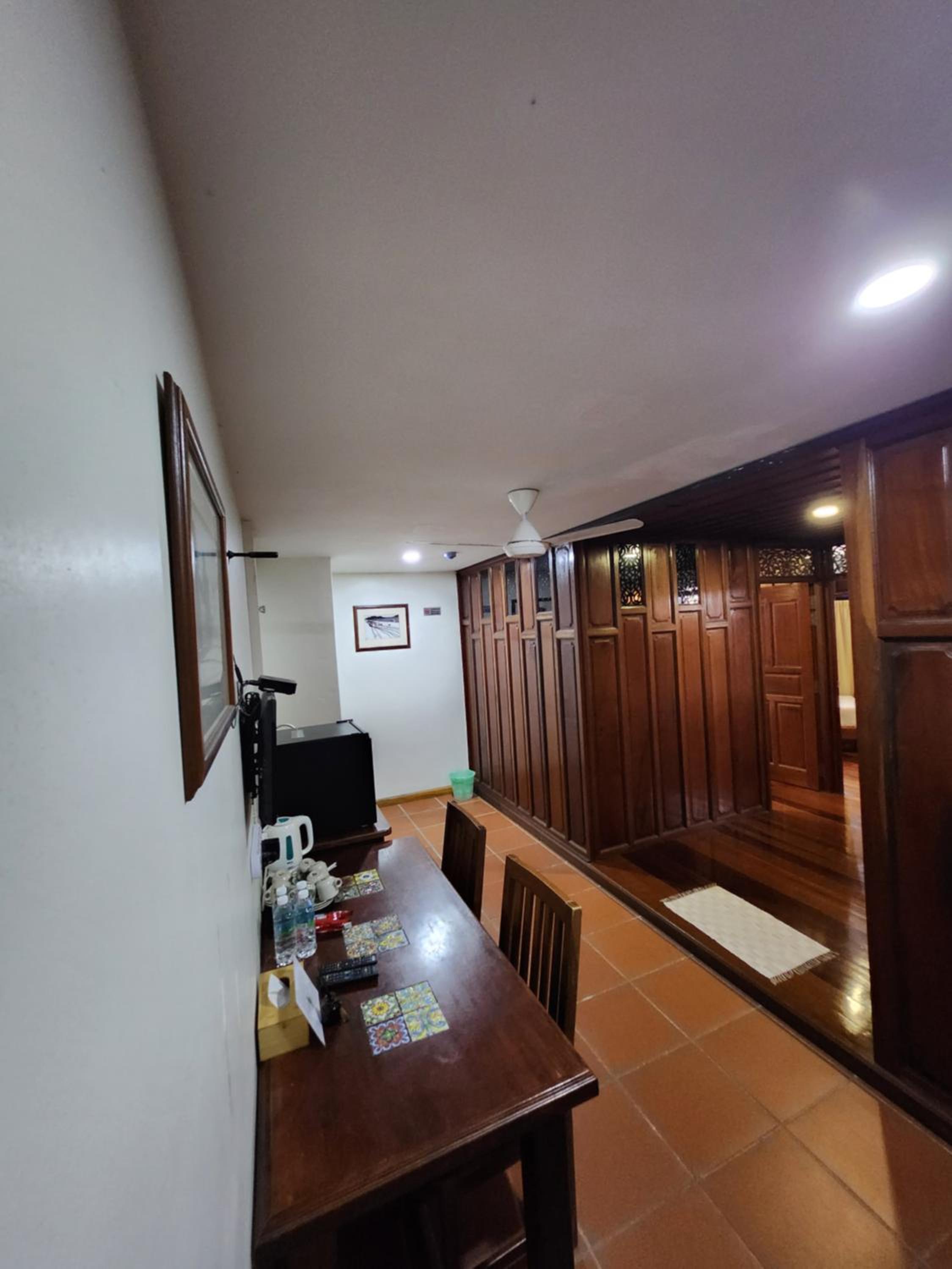 Three-Bedroom Suite - Photo 3