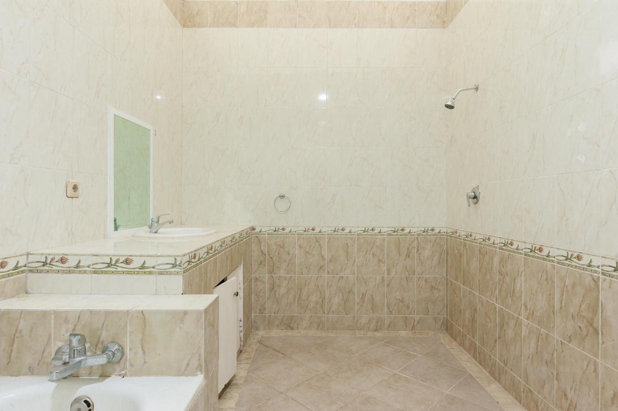 Suite - Photo 5