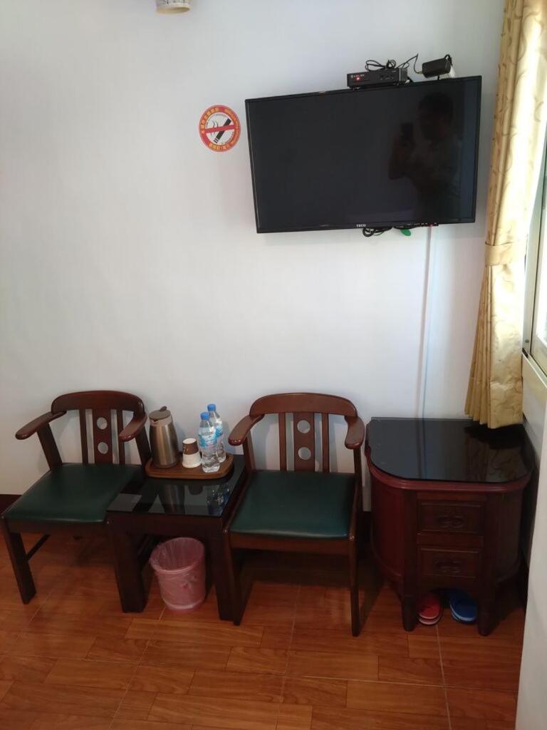 Double Room with Spa Bath photo 2