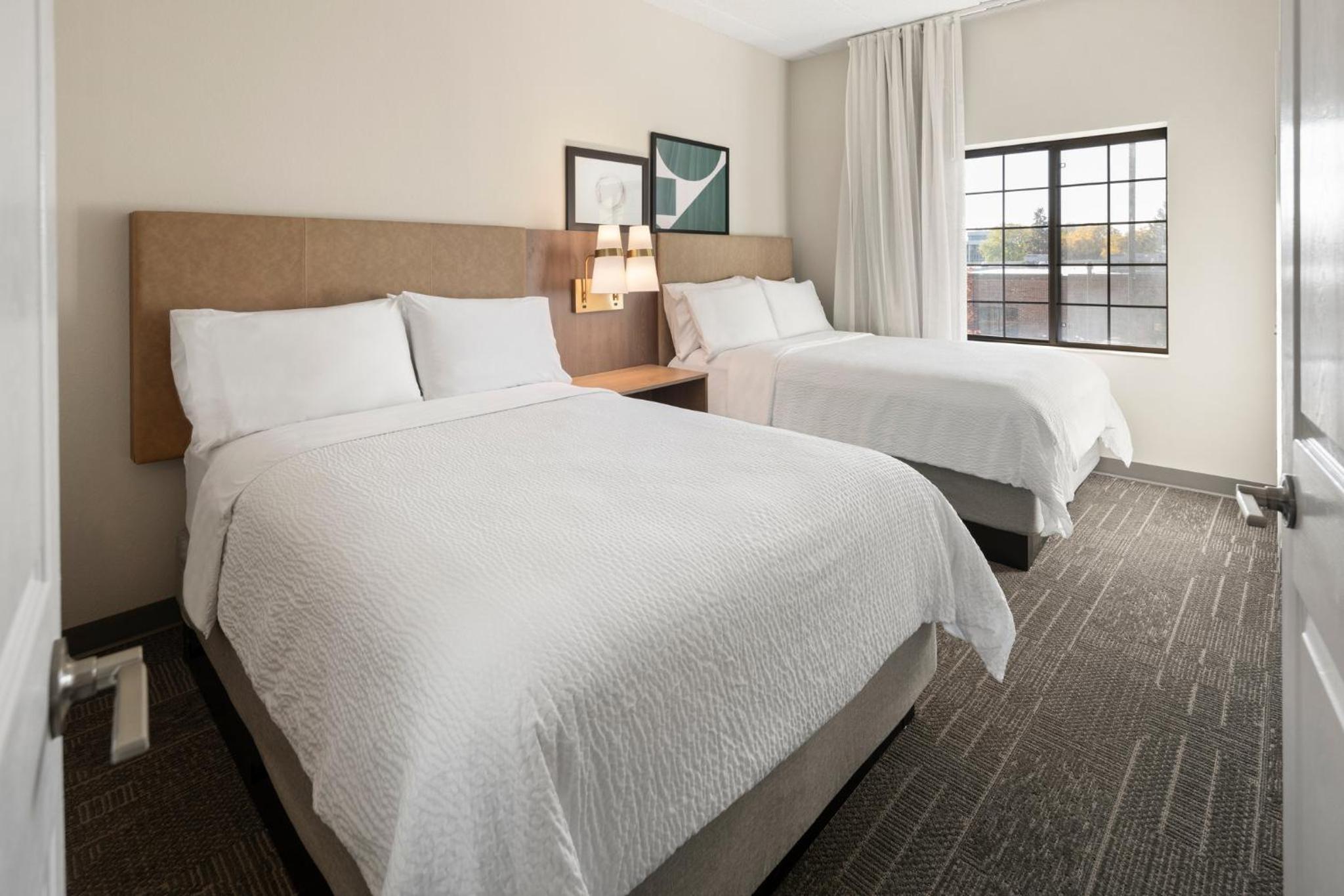 One-Bedroom Suite with Two Double Beds - Photo 6