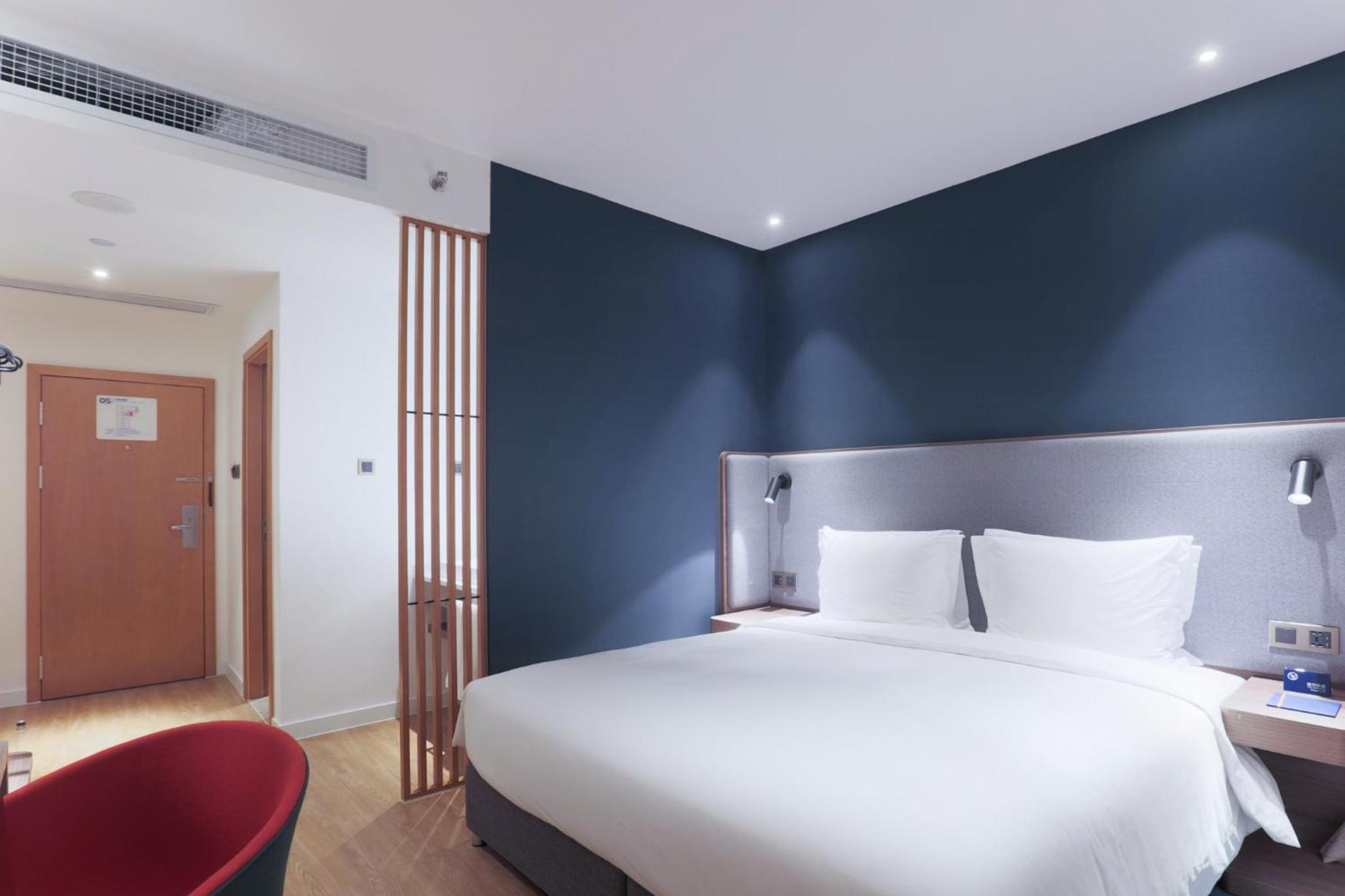 Standard Room photo 3