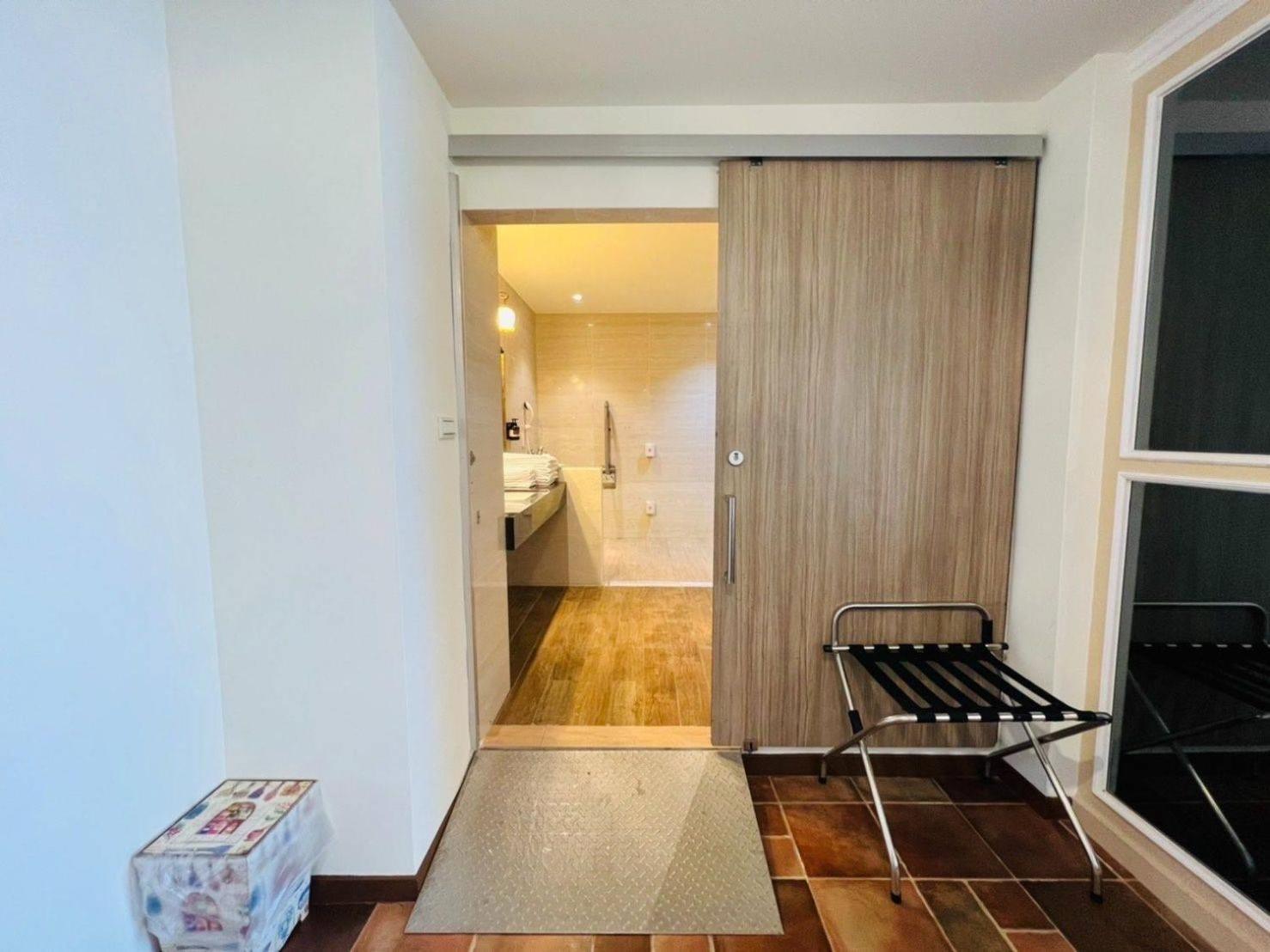 Family Room - Disability Access photo 2