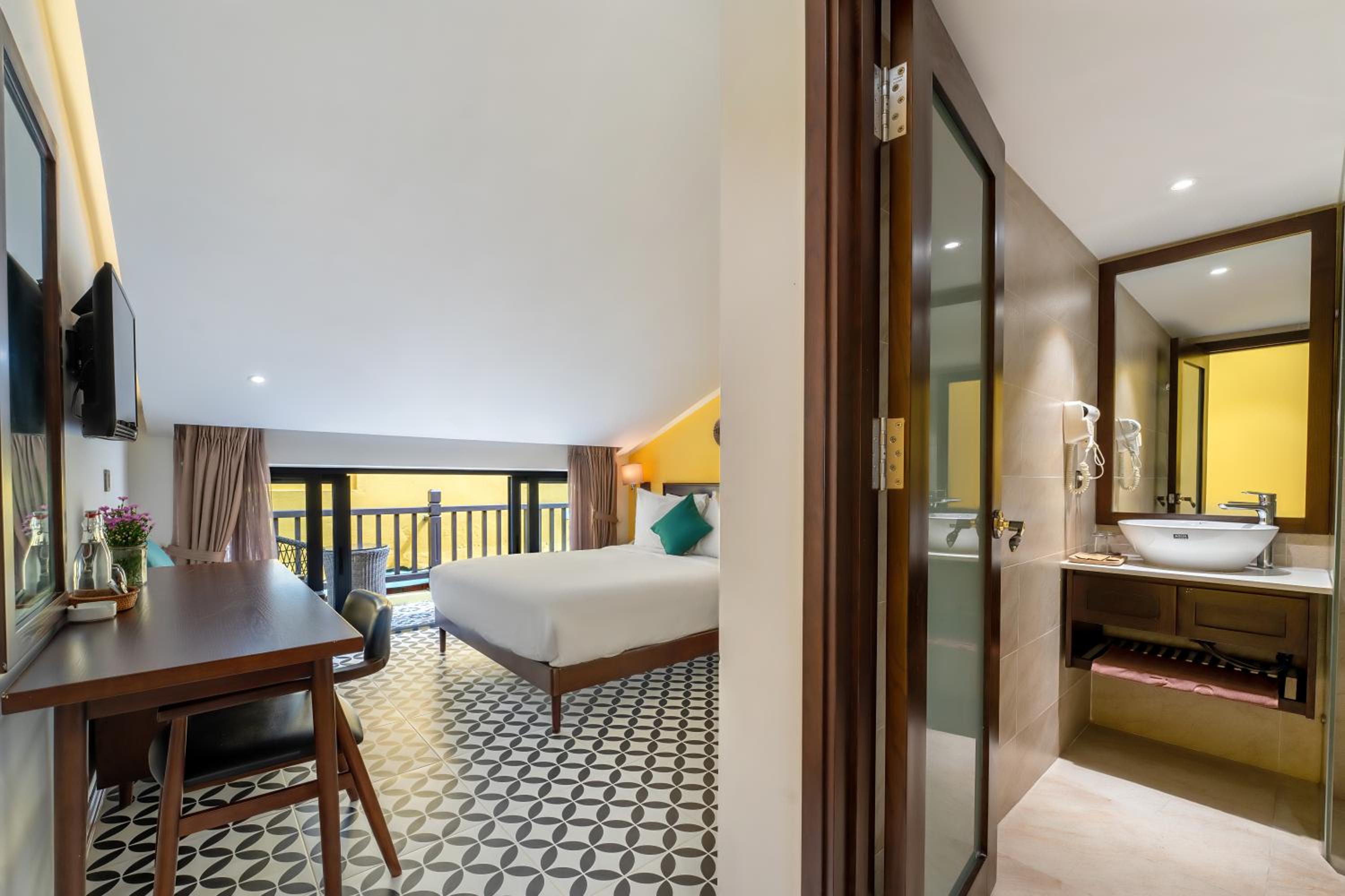 Superior Double or Twin Room - Photo 4