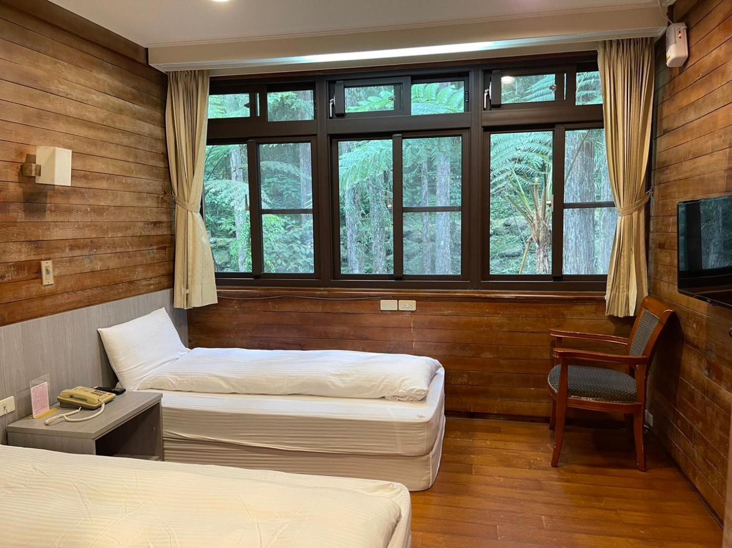 Double Room with Private Bathroom photo 2