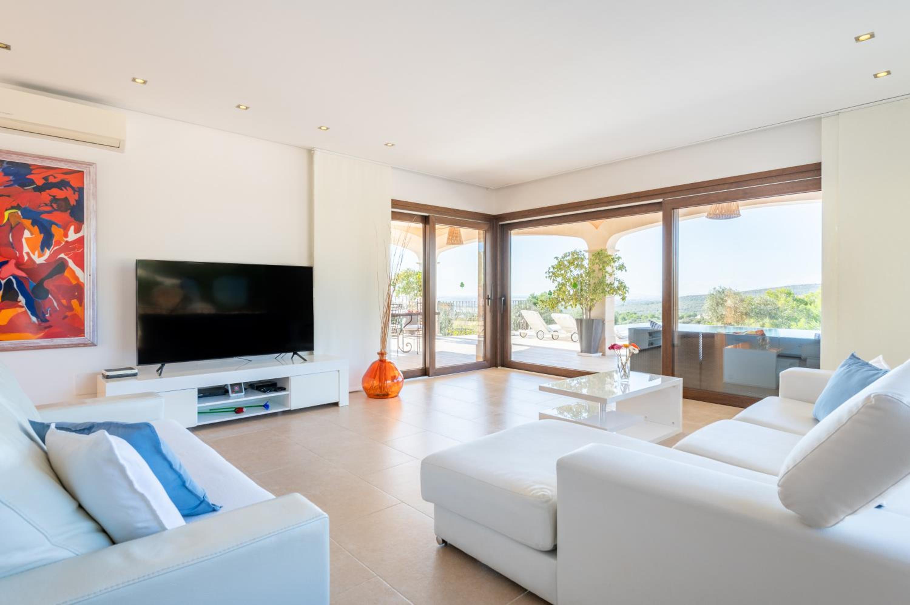 Villa con vistas al jardín