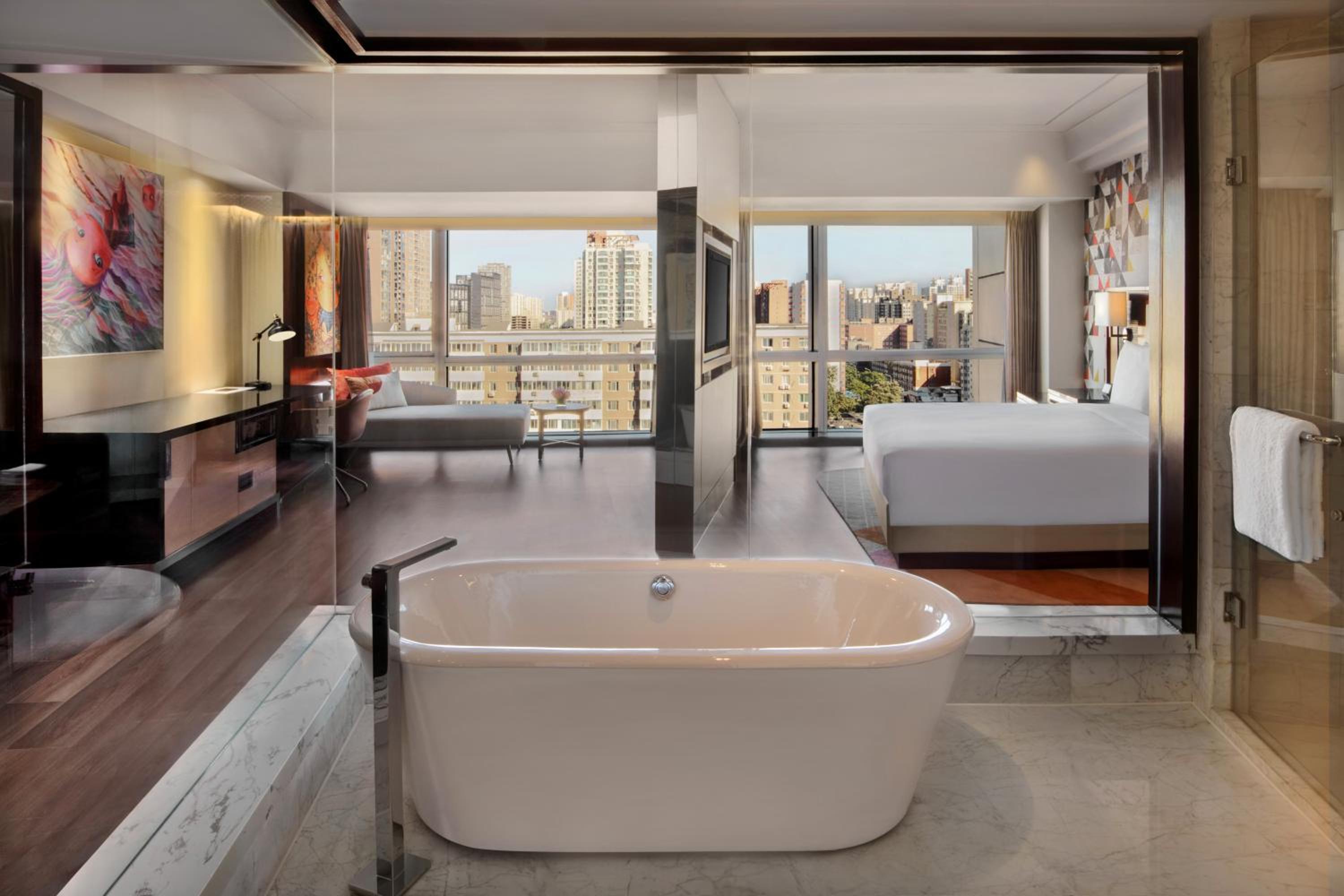 Family Suite - Photo 9