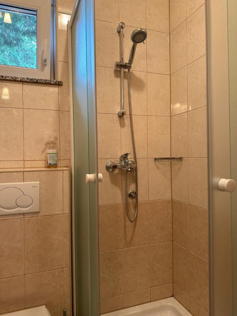 One-Bedroom Apartment - Photo 11