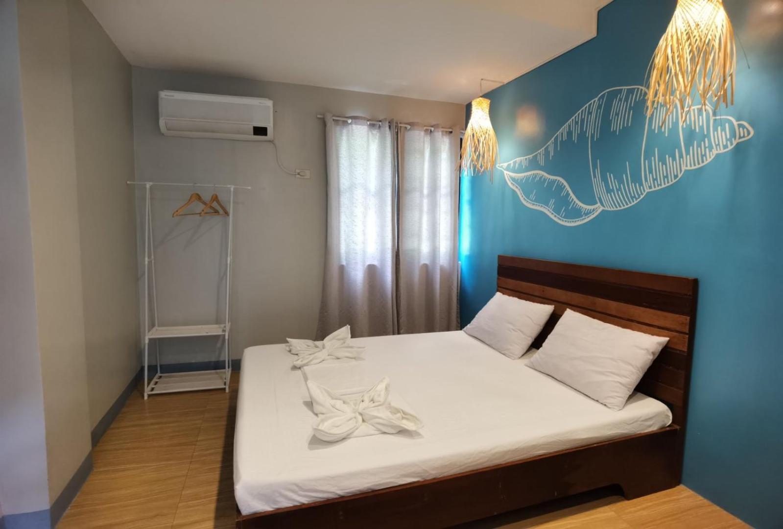Deluxe Room - Photo 5
